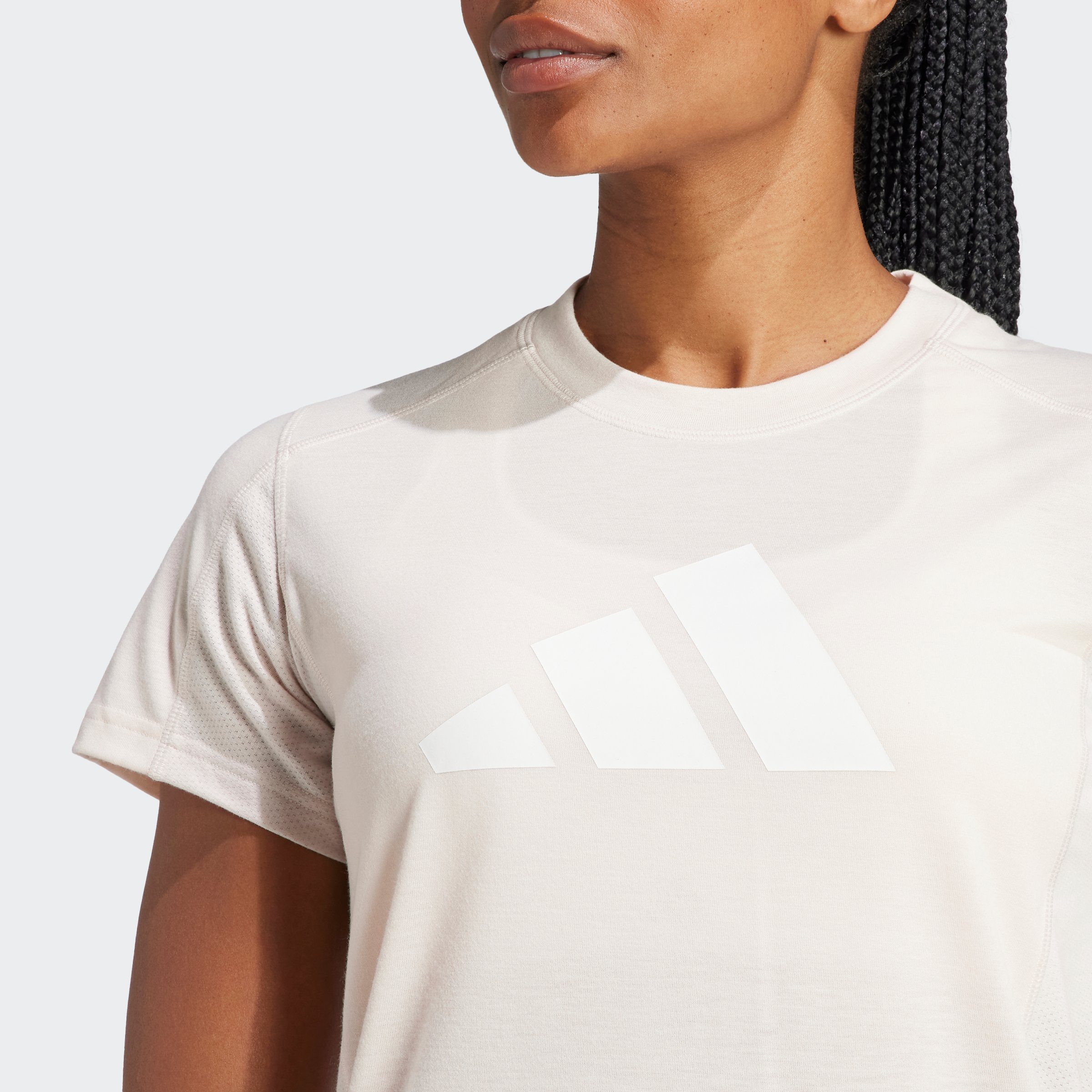 TR-ES T PUTMAU/WHITE LOGO adidas T-Shirt Performance