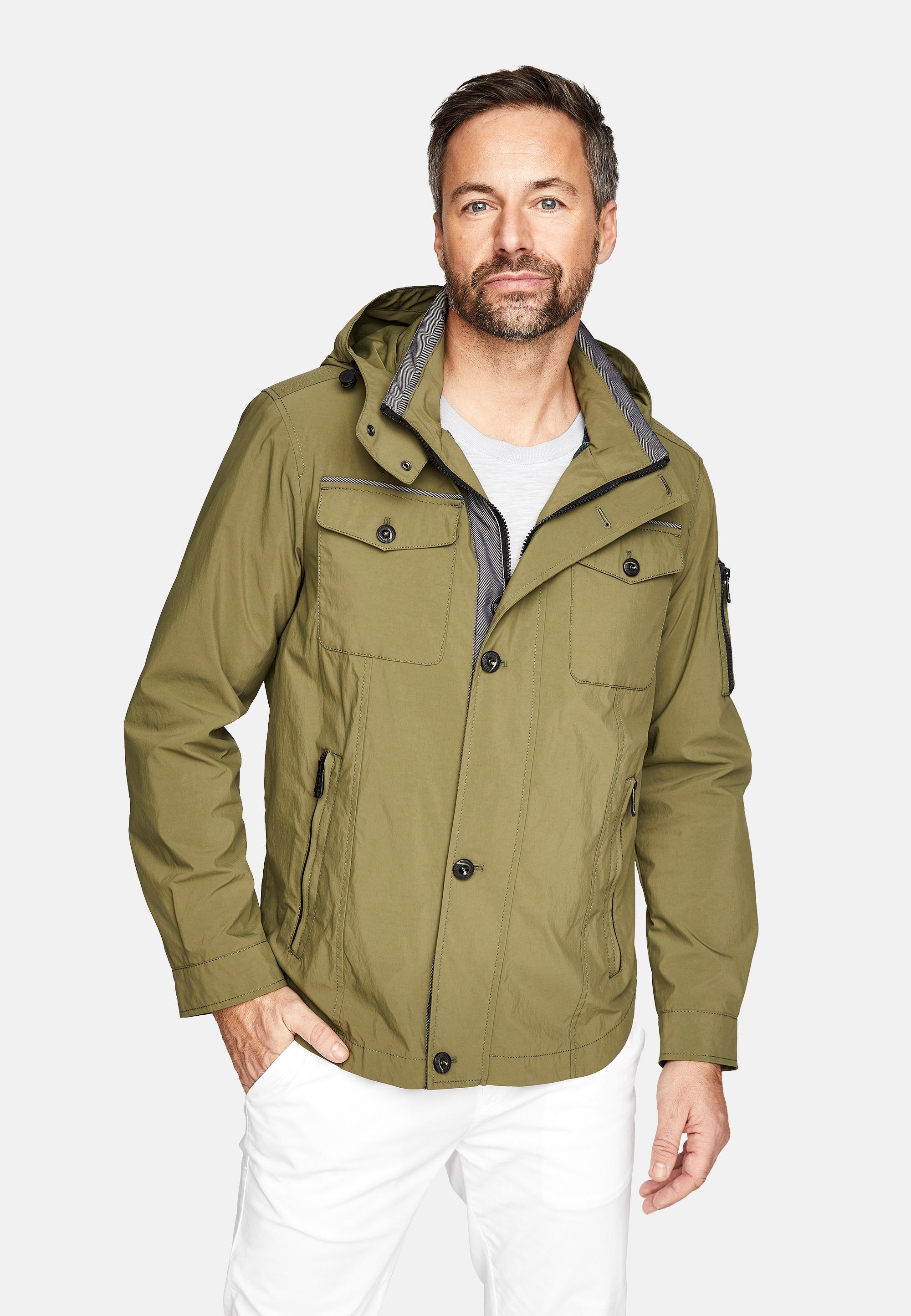 New Canadian Outdoorjacke mit wasserabweisenden Eigenschaften