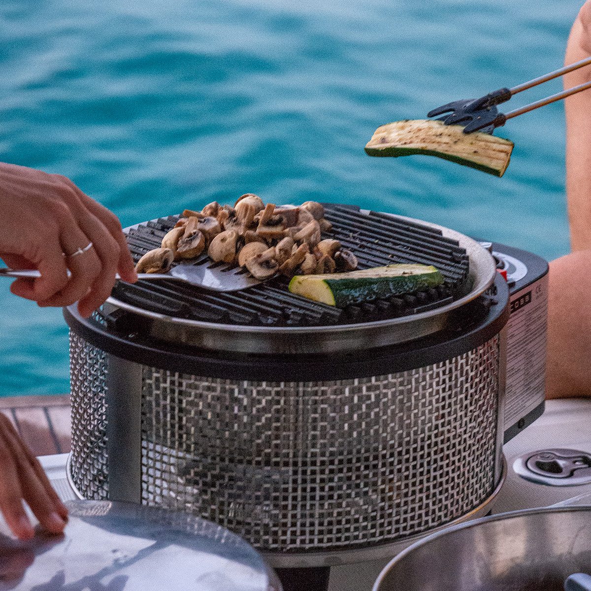 COBB Grillplatte Cobb Grillplatte Griddle+ für Cobb Grill PREMIER