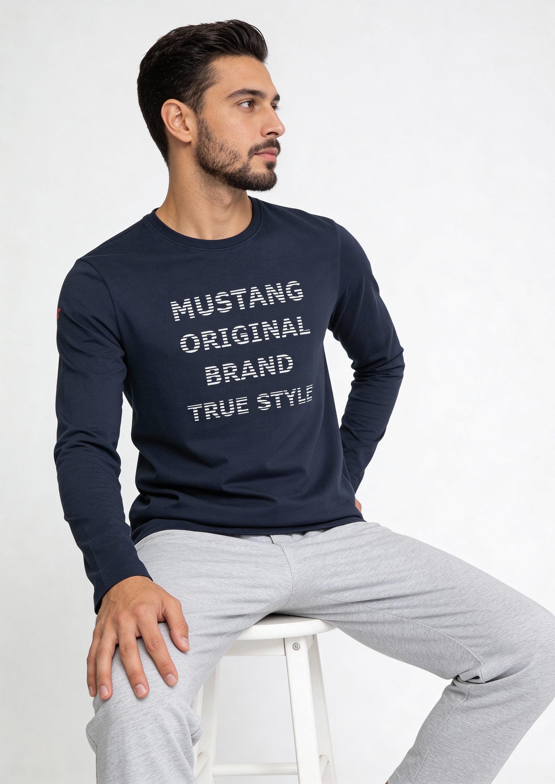 MUSTANG Schlafanzug OLE Short-Set T-Shirt Short kurze Hose Pyjama Schlafkombi (2 tlg) Oberteil navy, Hose graumelange