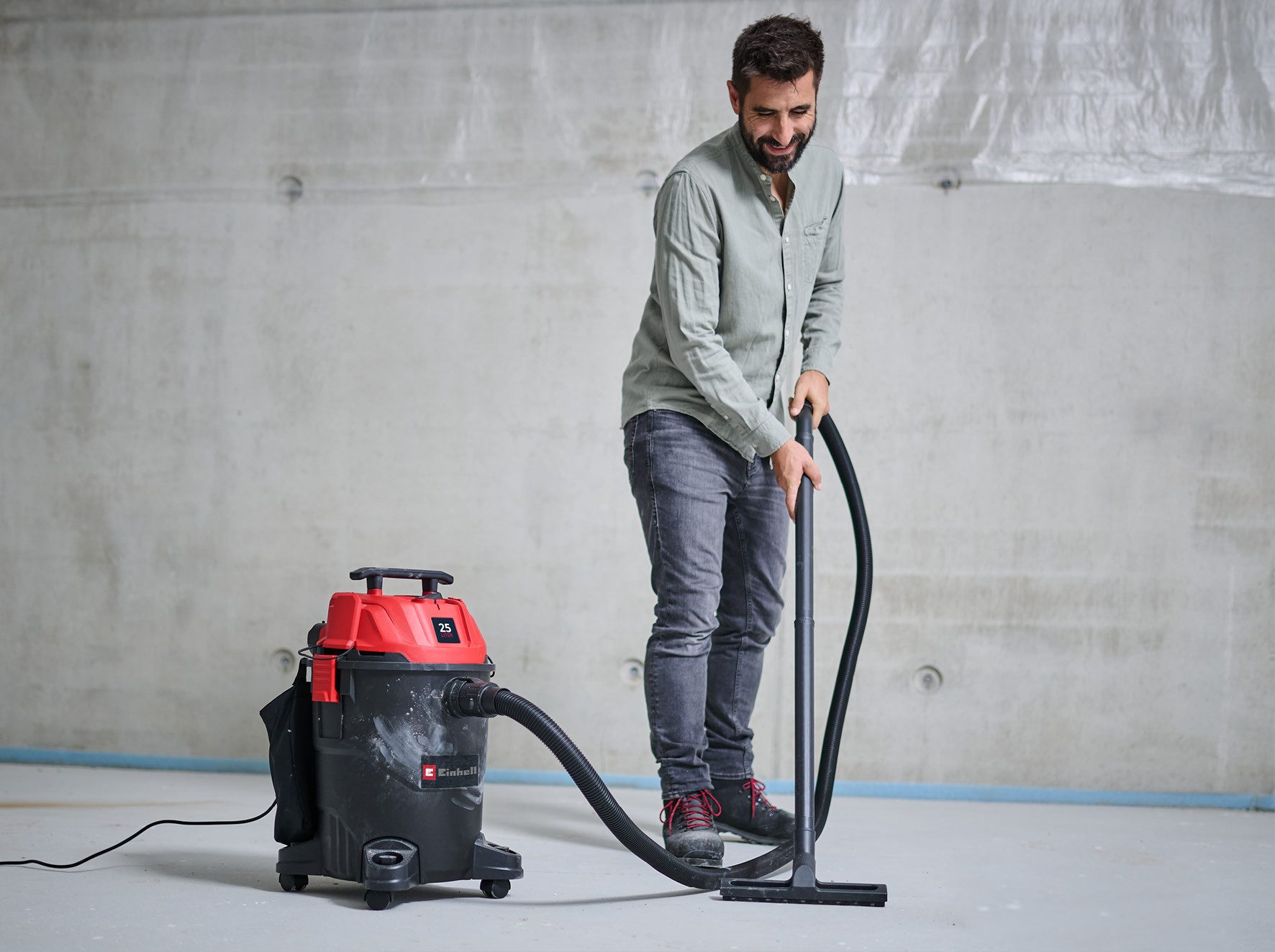 Einhell Nass-Trocken-Sauger TC-VC 2555, 850 W