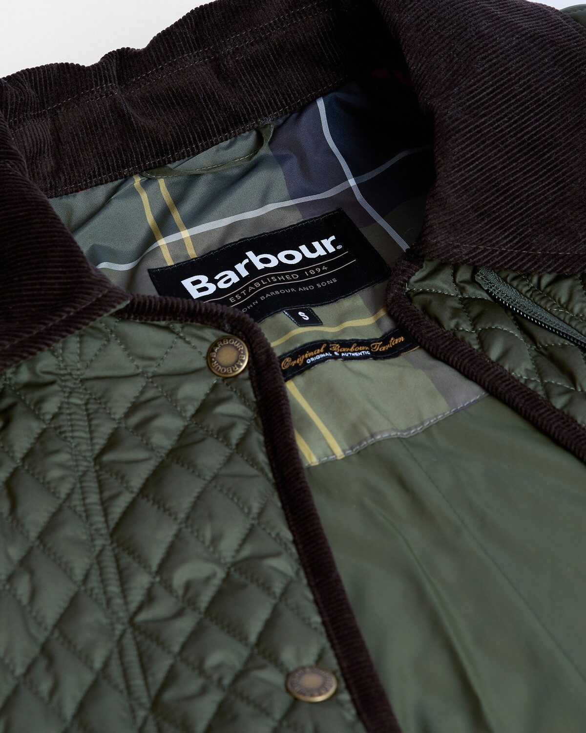 Barbour Steppmantel Stepp-Cape Oakham günstig online kaufen