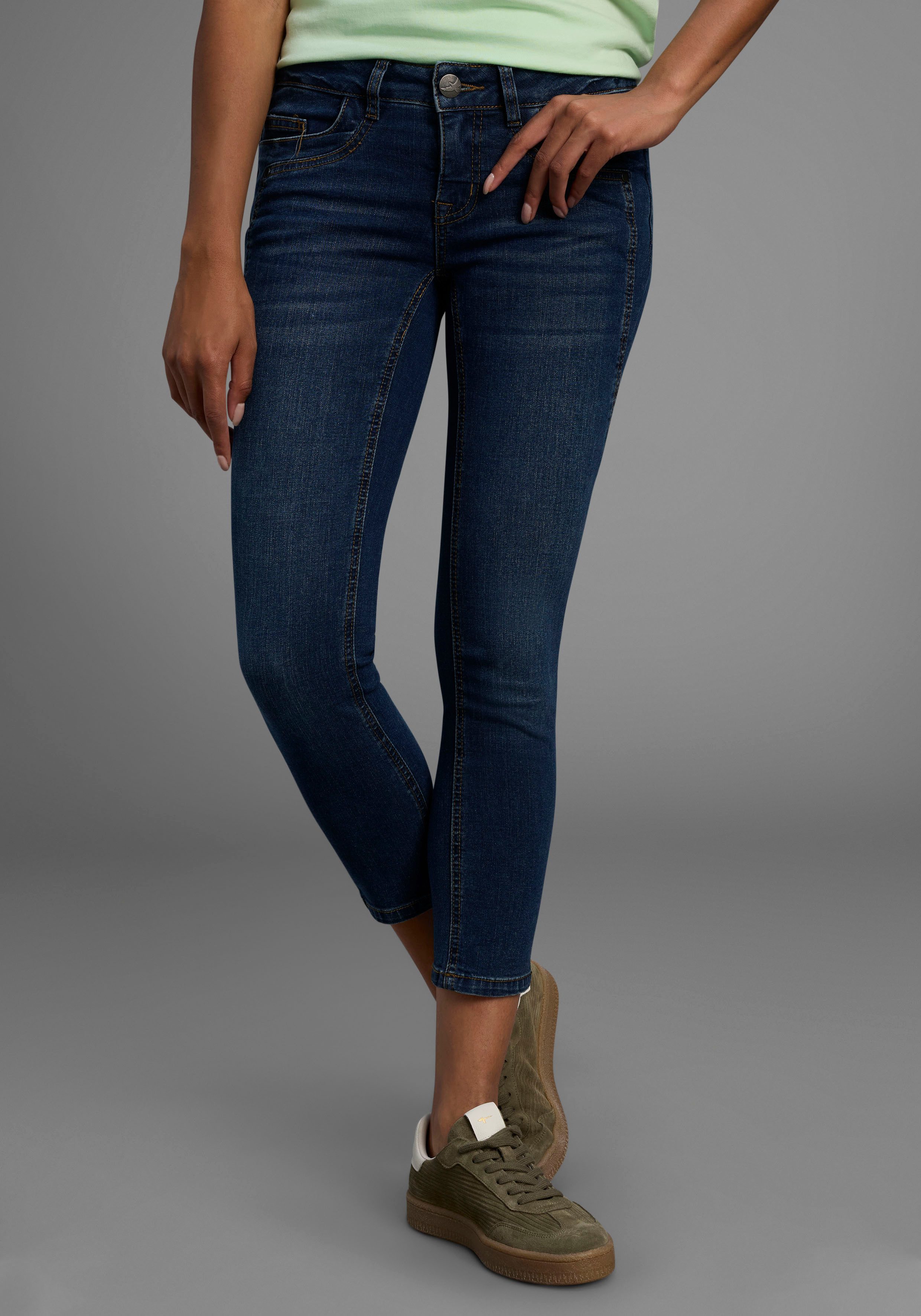 Arizona 7/8-Jeans mit Keileinsätzen extra-enger Schnitt, günstig online kaufen