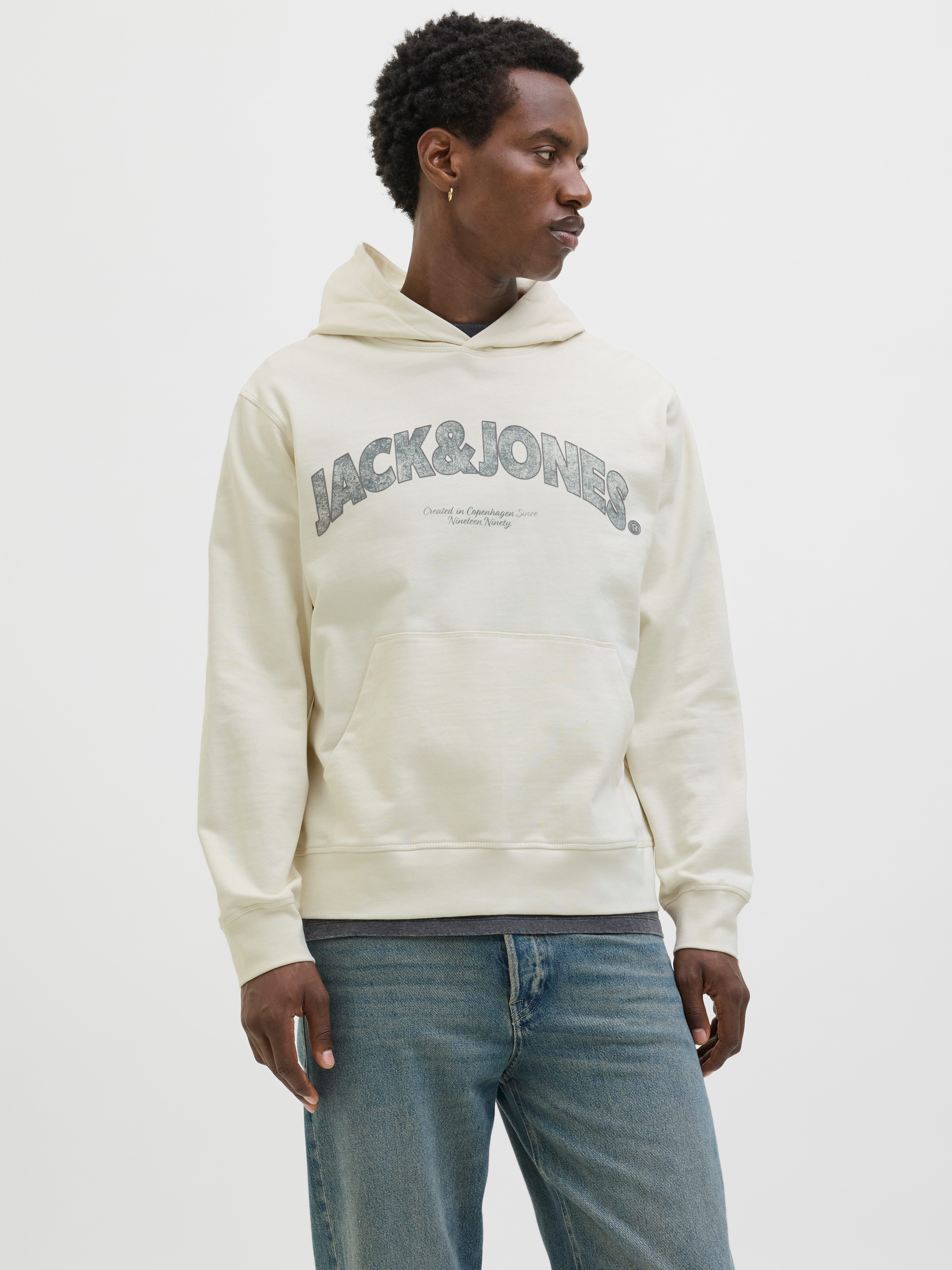 Jack & Jones Kapuzensweatshirt JORALMERIA SWEAT HOOD mit Logo Print günstig online kaufen