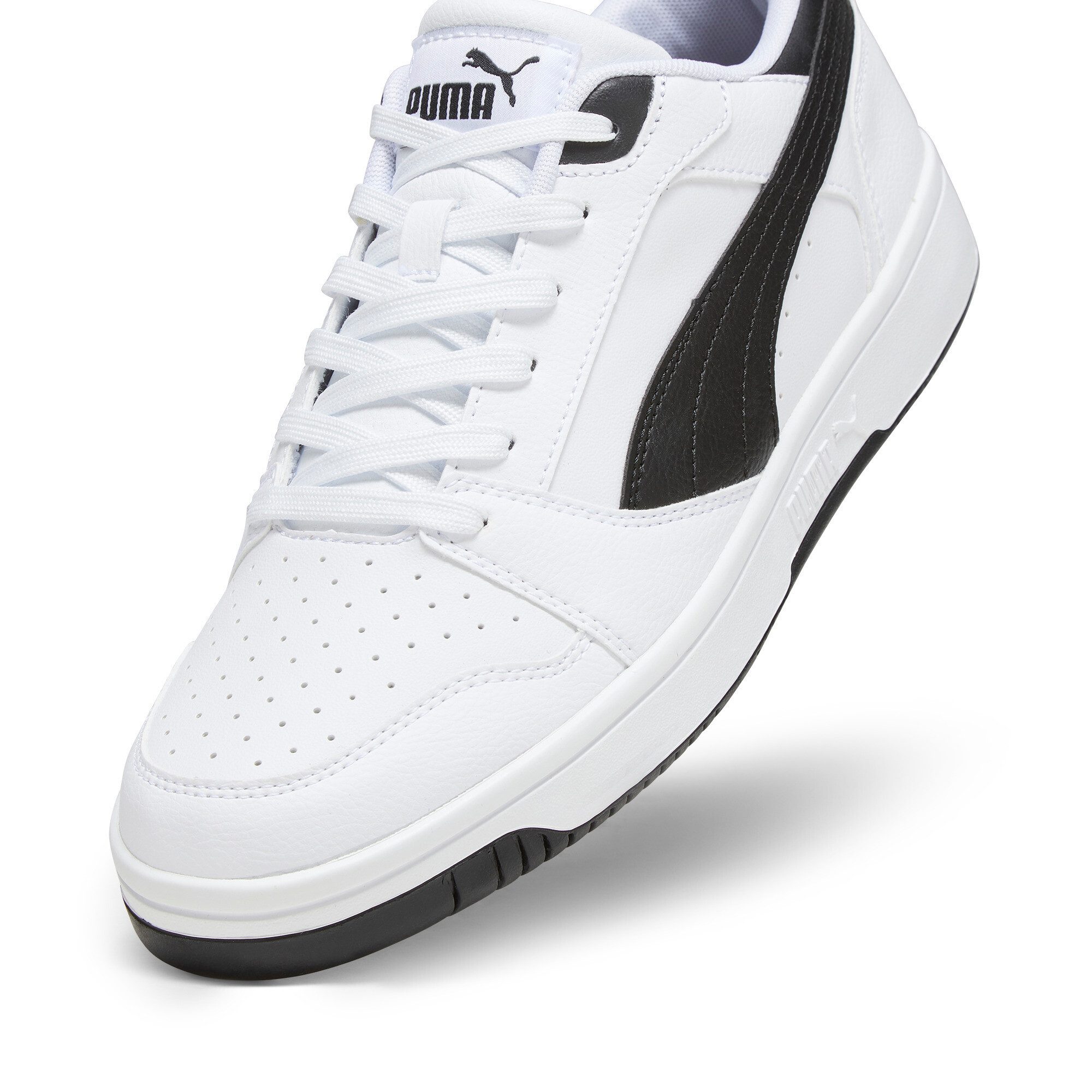 PUMA REBOUND V6 LOW Sneaker niedrig geschnitten, mit Schnürverschluss, aus getrommeltem Leder – Bild 5 von 5