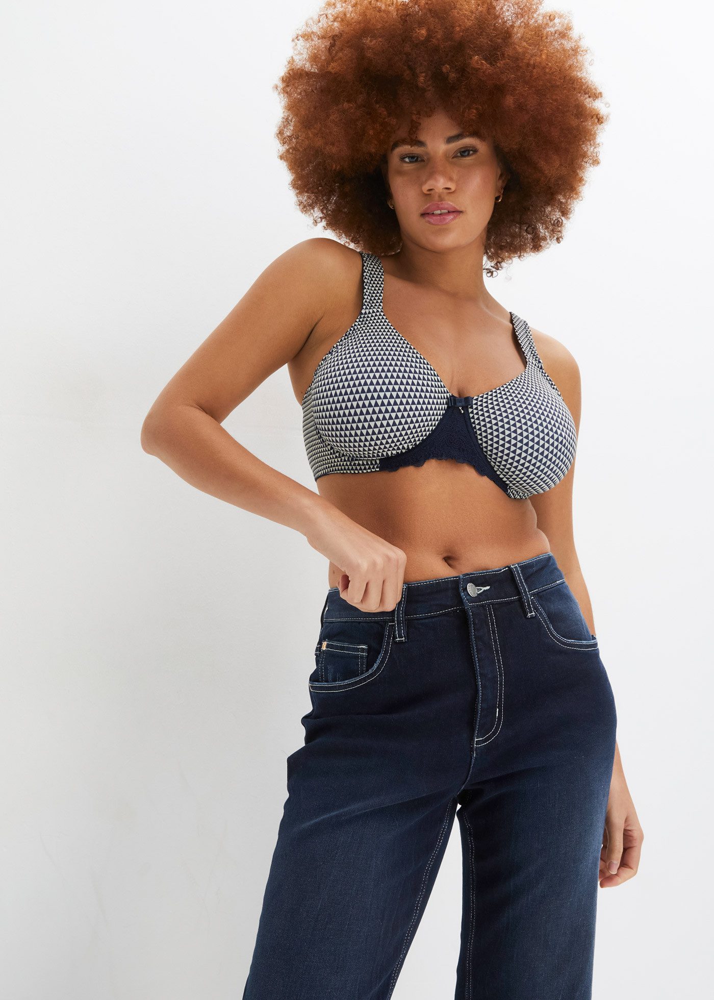bonprix Minimizer-BH mit gepolsterten Trägern, Minimizer-Schnittform, mit modernem Print