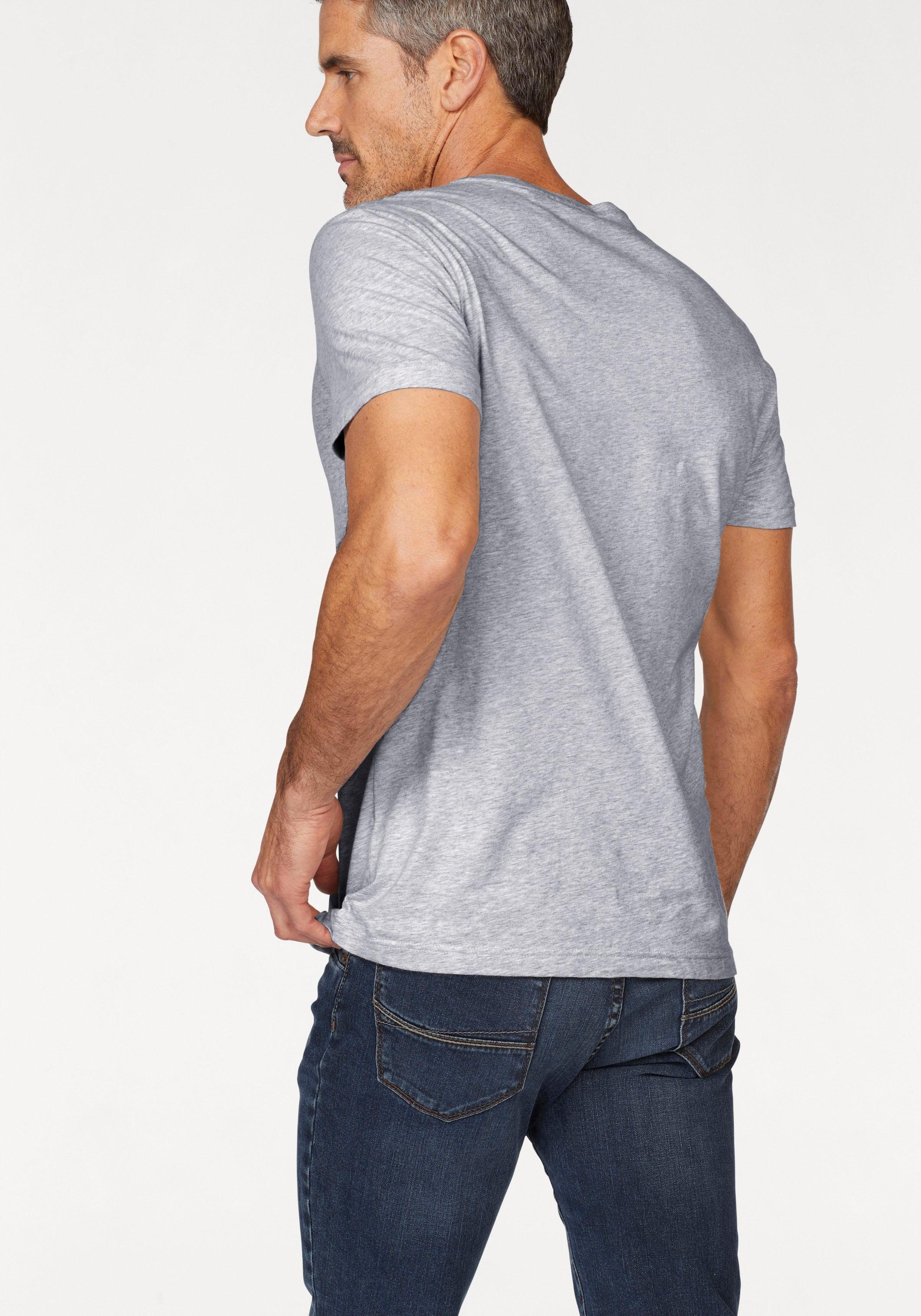 Lacoste V-Shirt (1-tlg) Ikonisches Lacoste-Krokodil auf günstig online kaufen