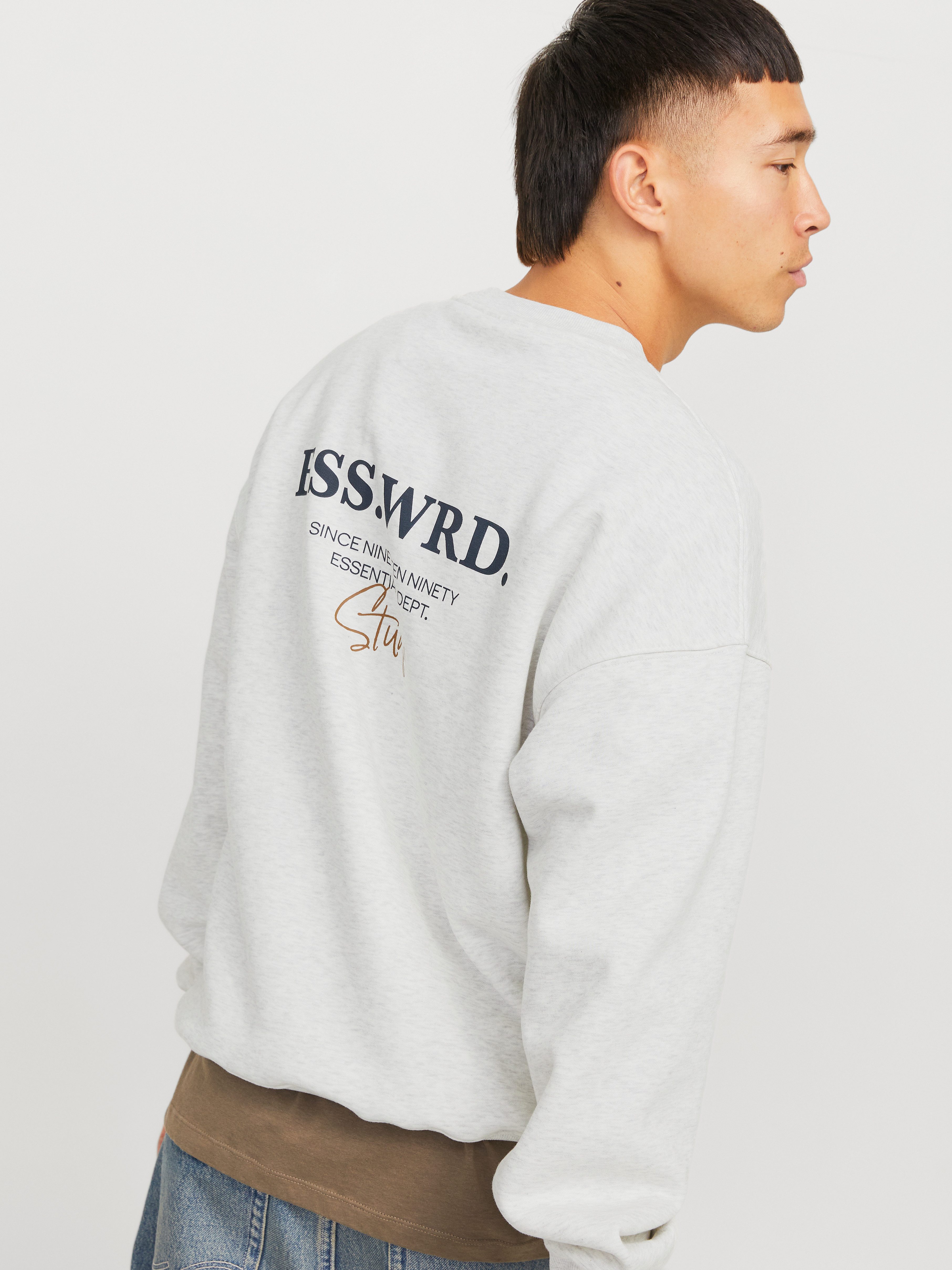 Jack & Jones Sweatshirt JJEURBAN EDGE STUDIO SWEAT CREW NOOS mit Front und günstig online kaufen