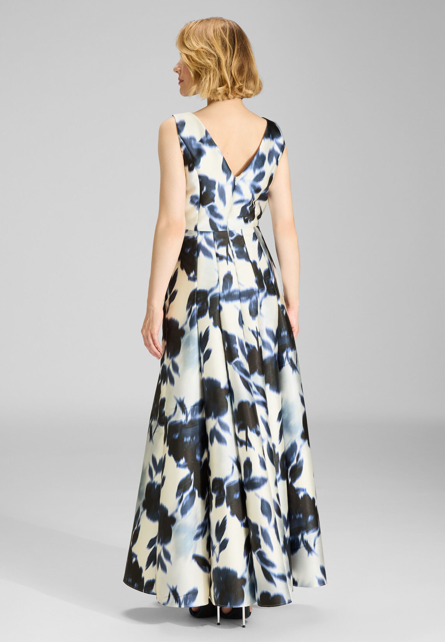 SWING Abendkleid Figurbetonte Passform in A-Linie