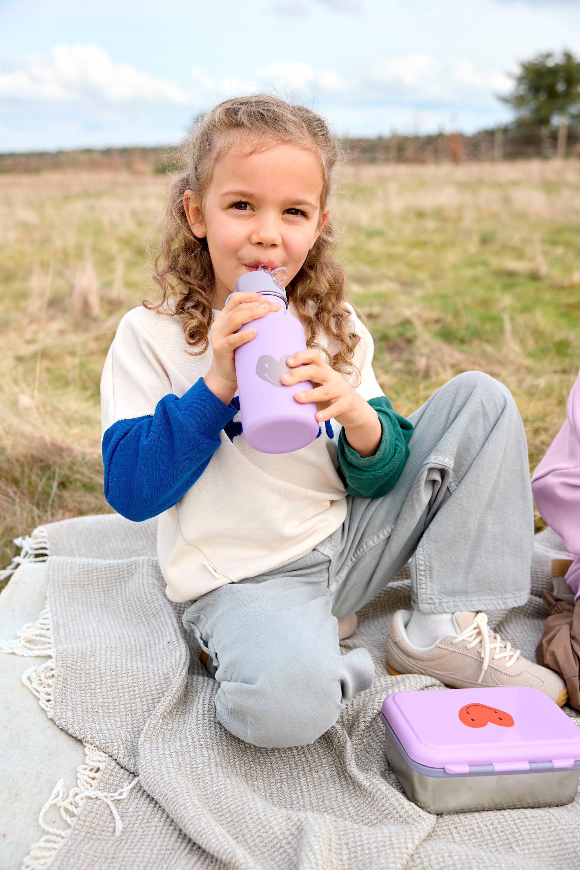 LÄSSIG Trinkflasche Little Gang, Heart, lilac, inkl. Sportverschluss – Bild 4 von 5