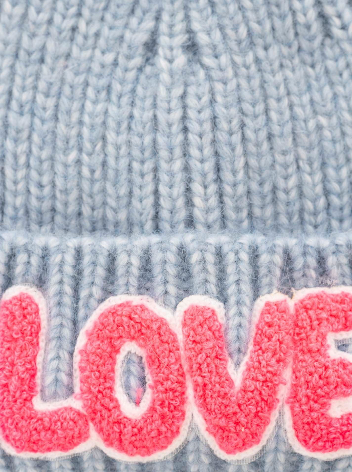 Zwillingsherz Beanie "Love Label" mit LOVE-Schriftzug und Wollanteil