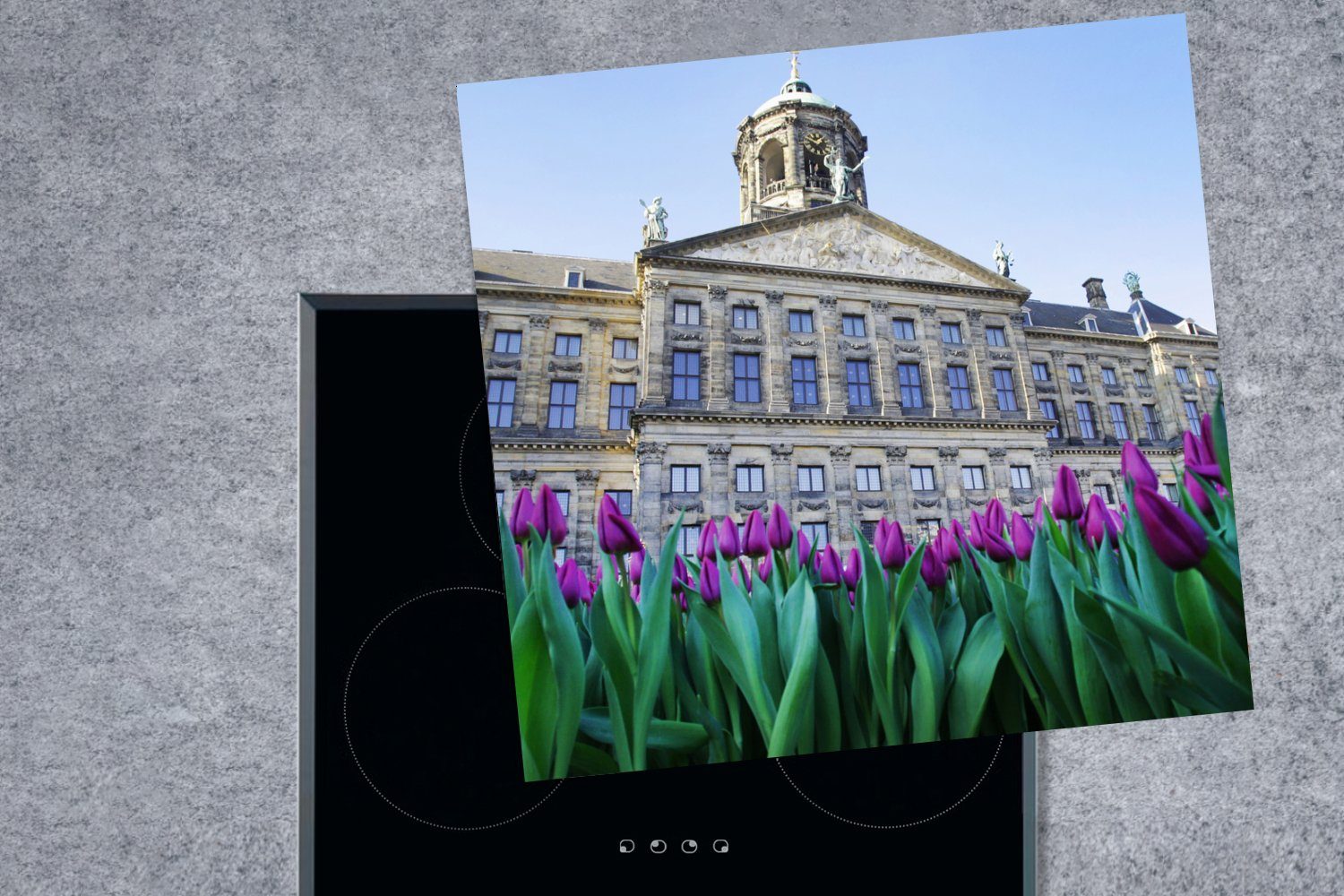 Herdblende-/Abdeckplatte am Amsterdam, dem - Dam-Platz Ceranfeldabdeckung, Arbeitsplatte Tulpen (1 wachsen küche 78x78 tlg), MuchoWow Palast cm, für vor Vinyl,