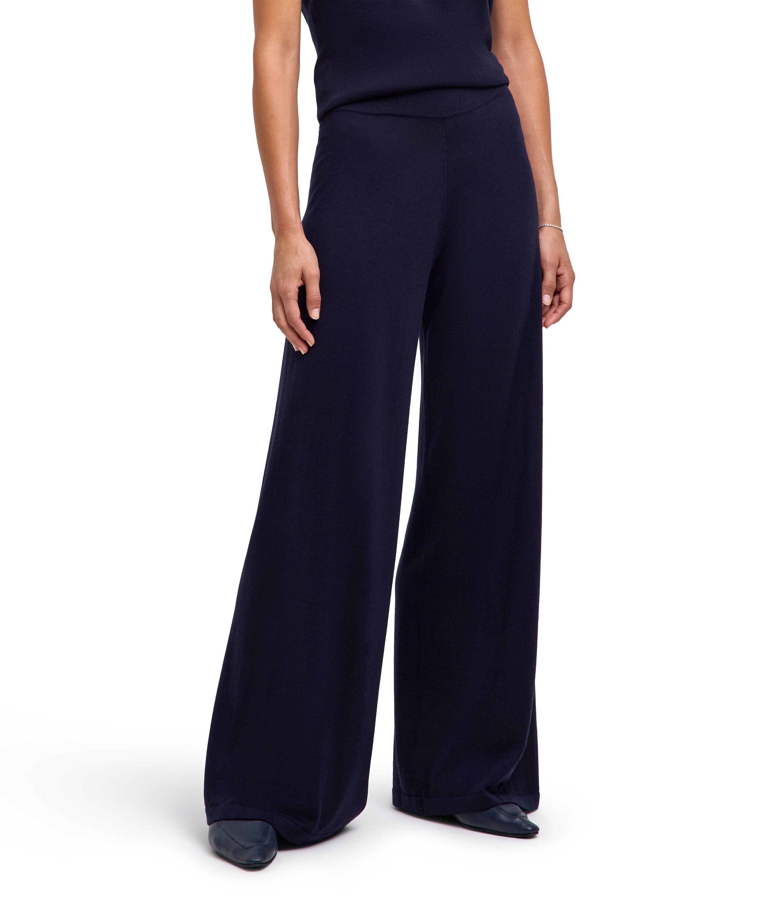 FALKE Strickhose Casual Wool (1-tlg) günstig online kaufen