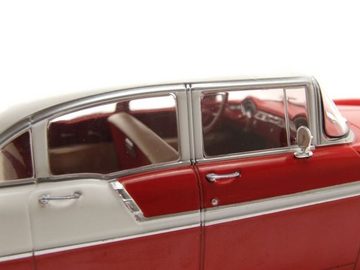 Whitebox Modellauto Chevrolet Bel Air 4-Door Sedan 1956 rot weiß Modellauto 1:24 Whitebox, Maßstab 1:24