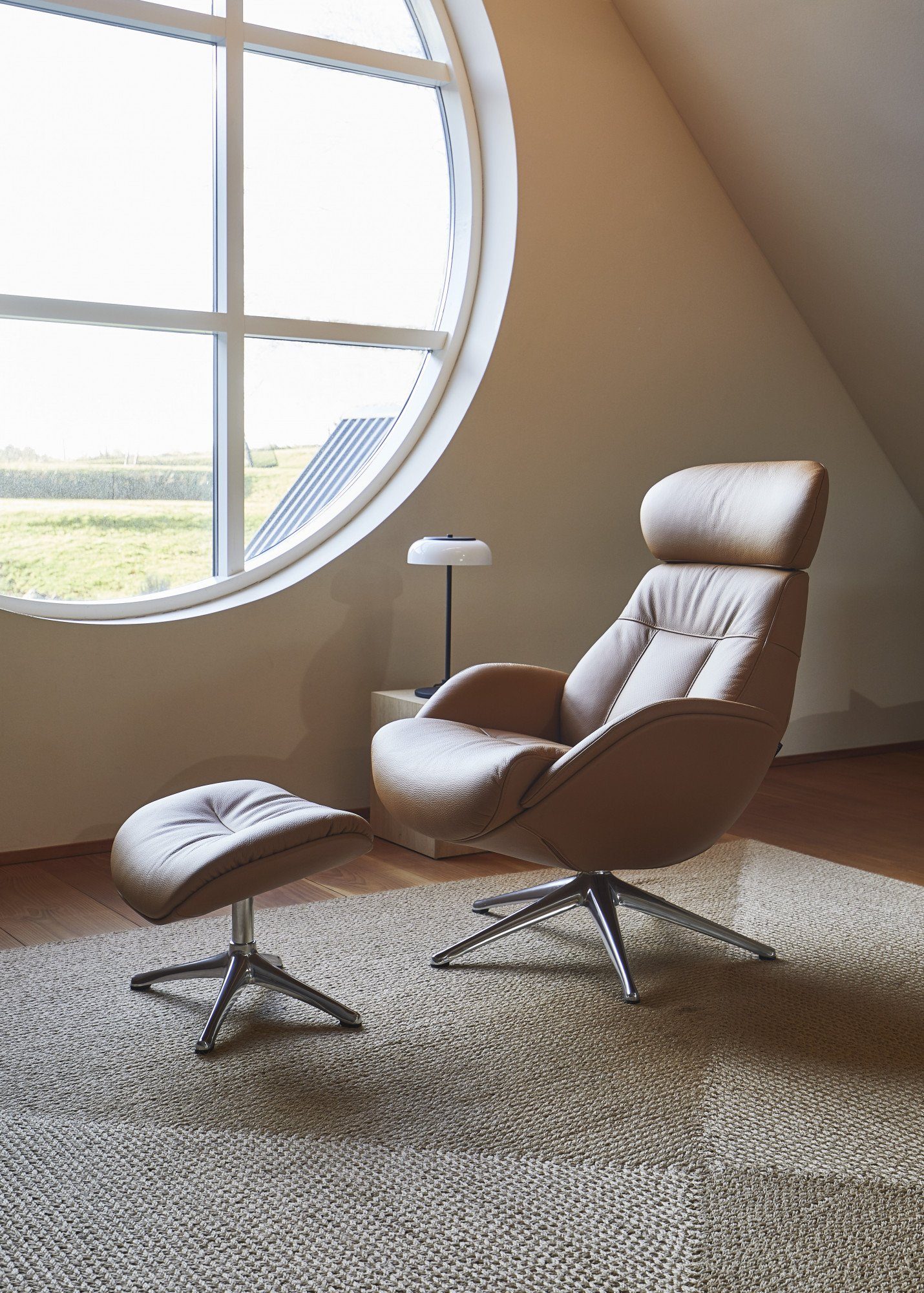 FLEXLUX Relaxsessel Elegant, Funktionssessel, verstellbarer Rücken- und Kopfstütze, Premium Komfort, Rücken- und Kopfteilverstellung, Drehbar, Fuß Alu