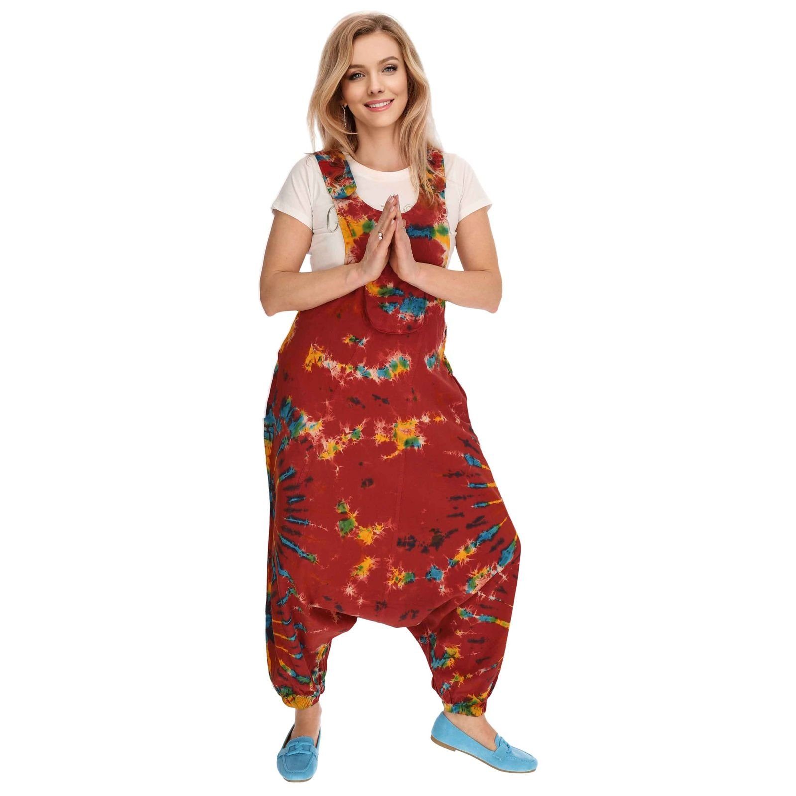 KUNST UND MAGIE Latzhose Tie Dye Batik Latzhose Haremshose Hose Psy 70er Boho Jumpsuit Bunt Rot