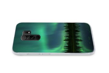 MuchoWow Handyhülle Nordlicht - Bäume - Wasser - Alaska, Phone Case, Handyhülle Xiaomi Redmi 9, Silikon, Schutzhülle