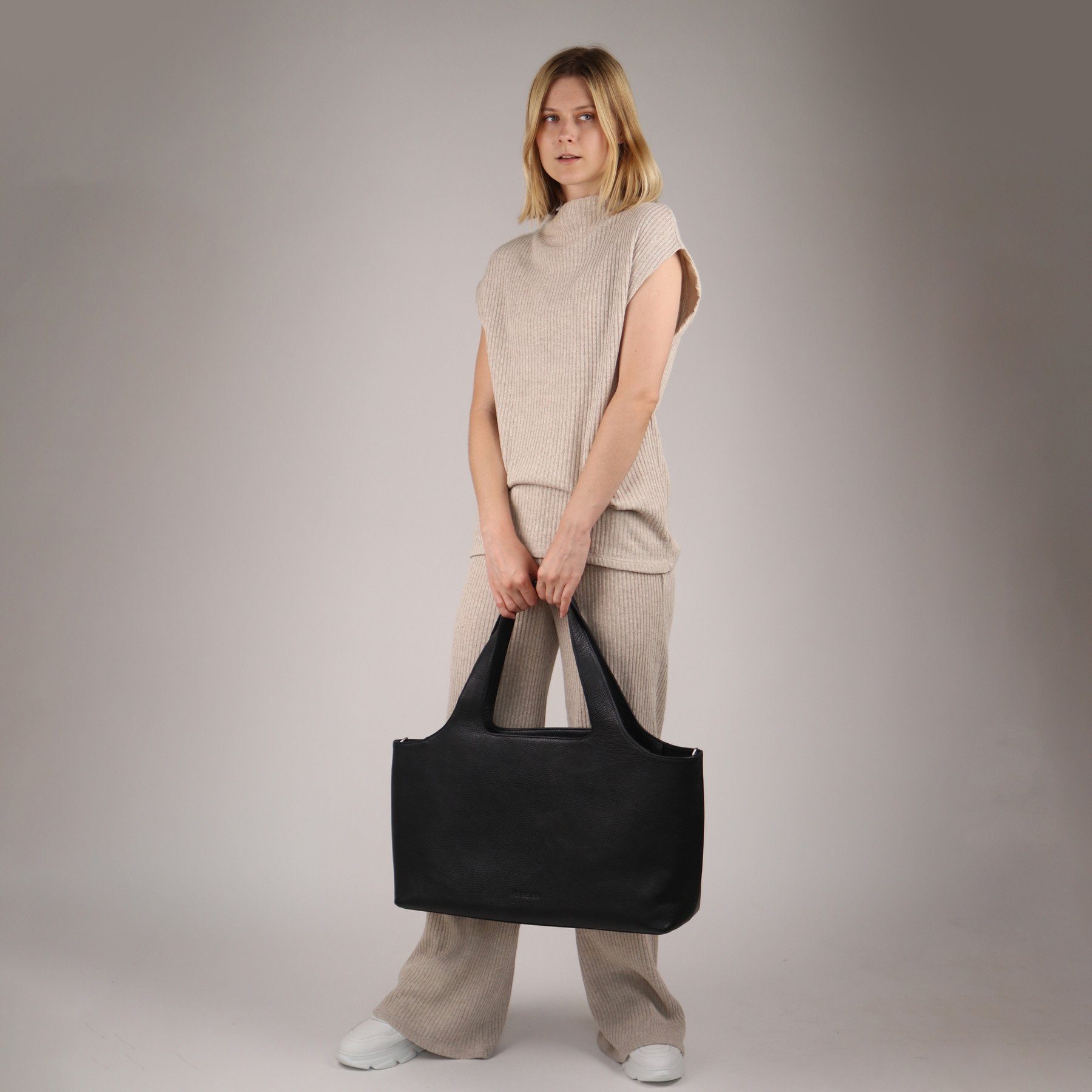FEYNSINN Umhängetasche echt Leder Damen Businesstasche 16 Zoll schwarz, Add On Tote Komplettset 16'' echt Leder Damen, Schultertasche schwarz