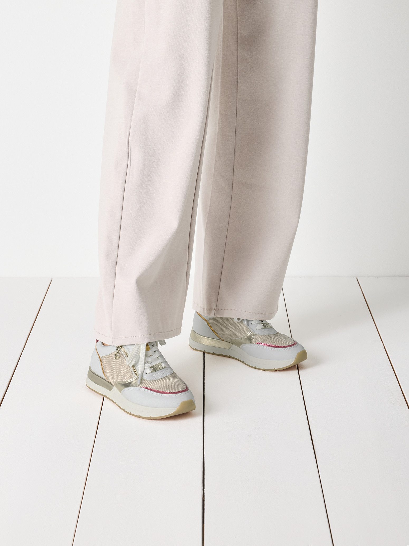 Tamaris Keilsneaker, Freizeitschuh, Halbschuh, in schmaler günstig online kaufen