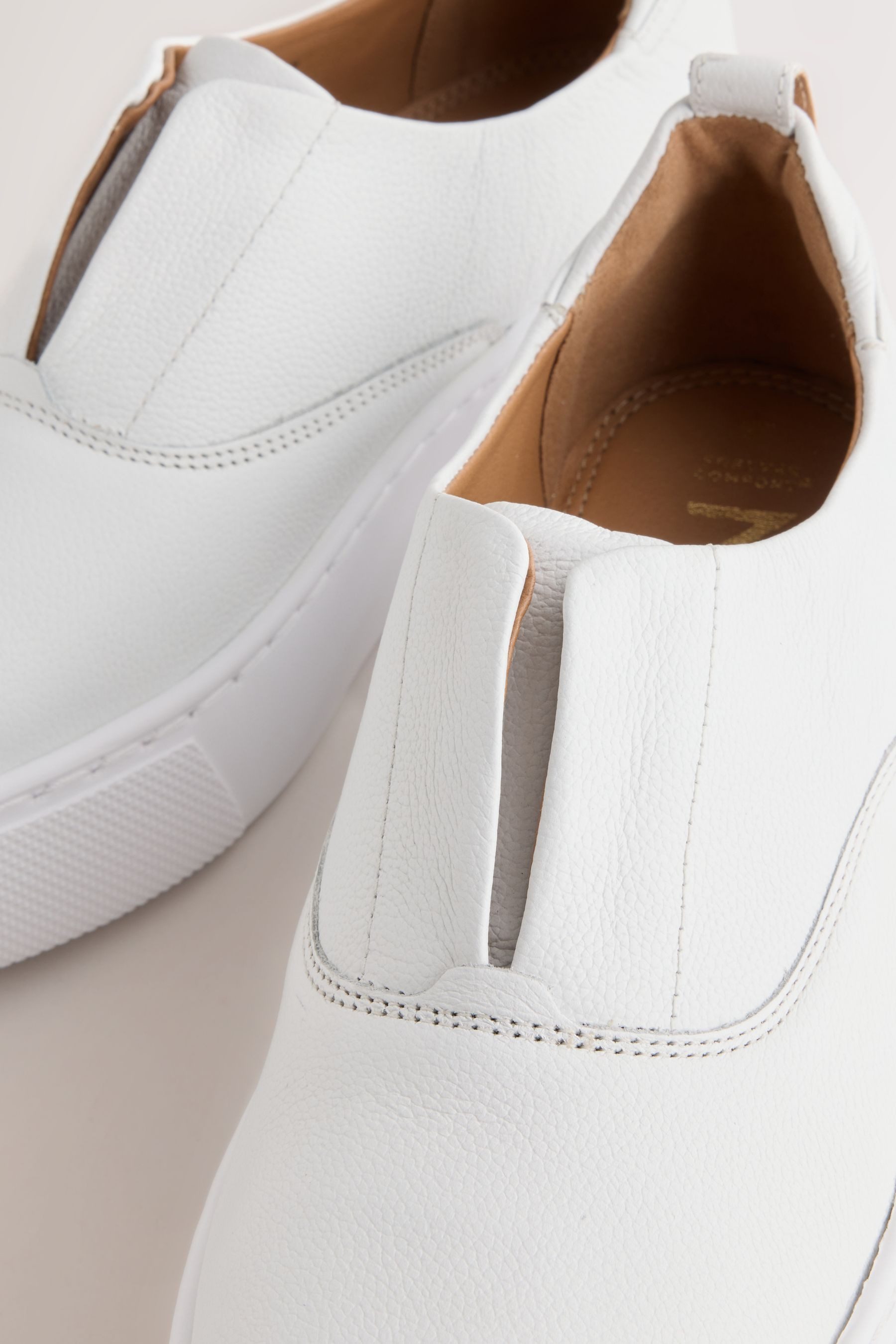 Next Forever Comfort® Plateau-Sneaker aus Leder Keilpumps (1-tlg)