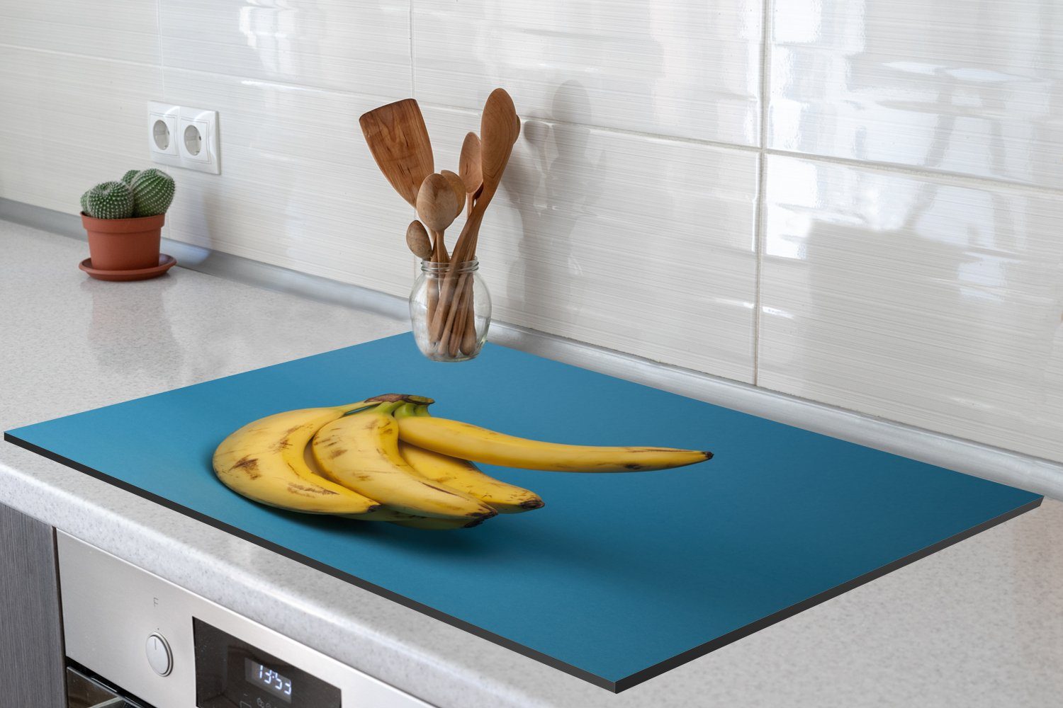 MuchoWow Herdblende-/Abdeckplatte Banane - Induktionskochfeld küche, für die - 81x52 tlg), cm, Blau, Schutz Obst Vinyl, Ceranfeldabdeckung (1
