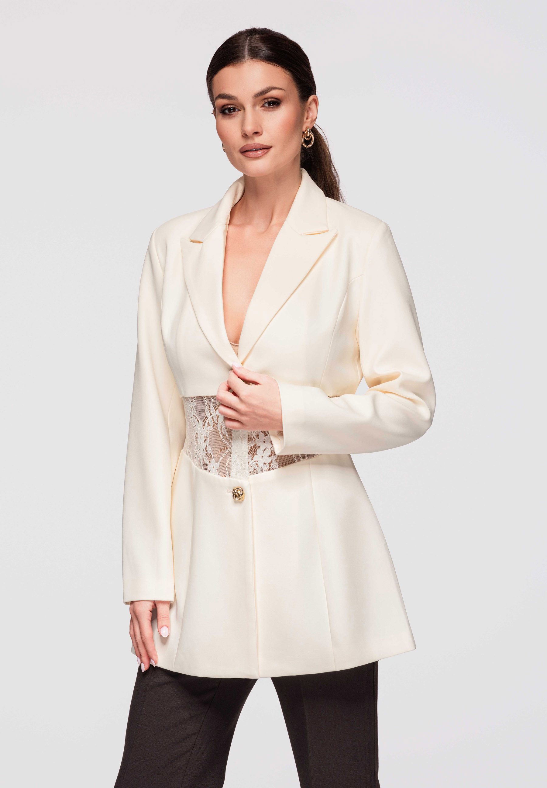 OMBRE Longblazer Damen Blazer Tailliert Spitze Elegant Beige S (kein Set, 1-tlg) Taillierter Schnitt, Koronkowy panel