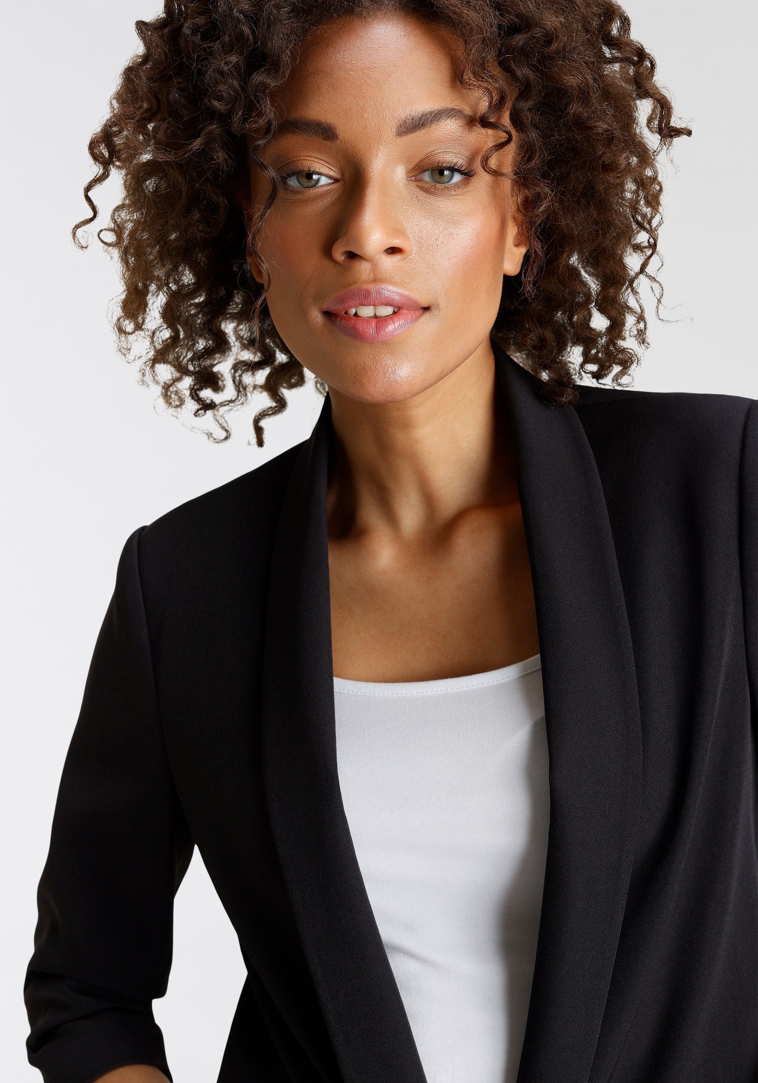 ONLY Kurzblazer ONLELLA – Femininer Blazer mit 3/4-Ärmeln und Raffung regular fit, casual, Web, Kunstfaser, V-Ausschnitt