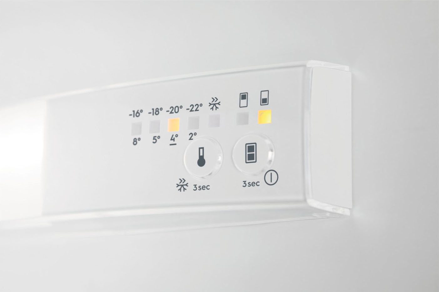 AEG Einbaukühlgefrierkombination Serie 5000 TS5S161ES, 157,2 cm hoch, 54,8 cm breit, 233 Liter, ColdSense - Schützt Lebensmittel, LED-Display, Schlepptür
