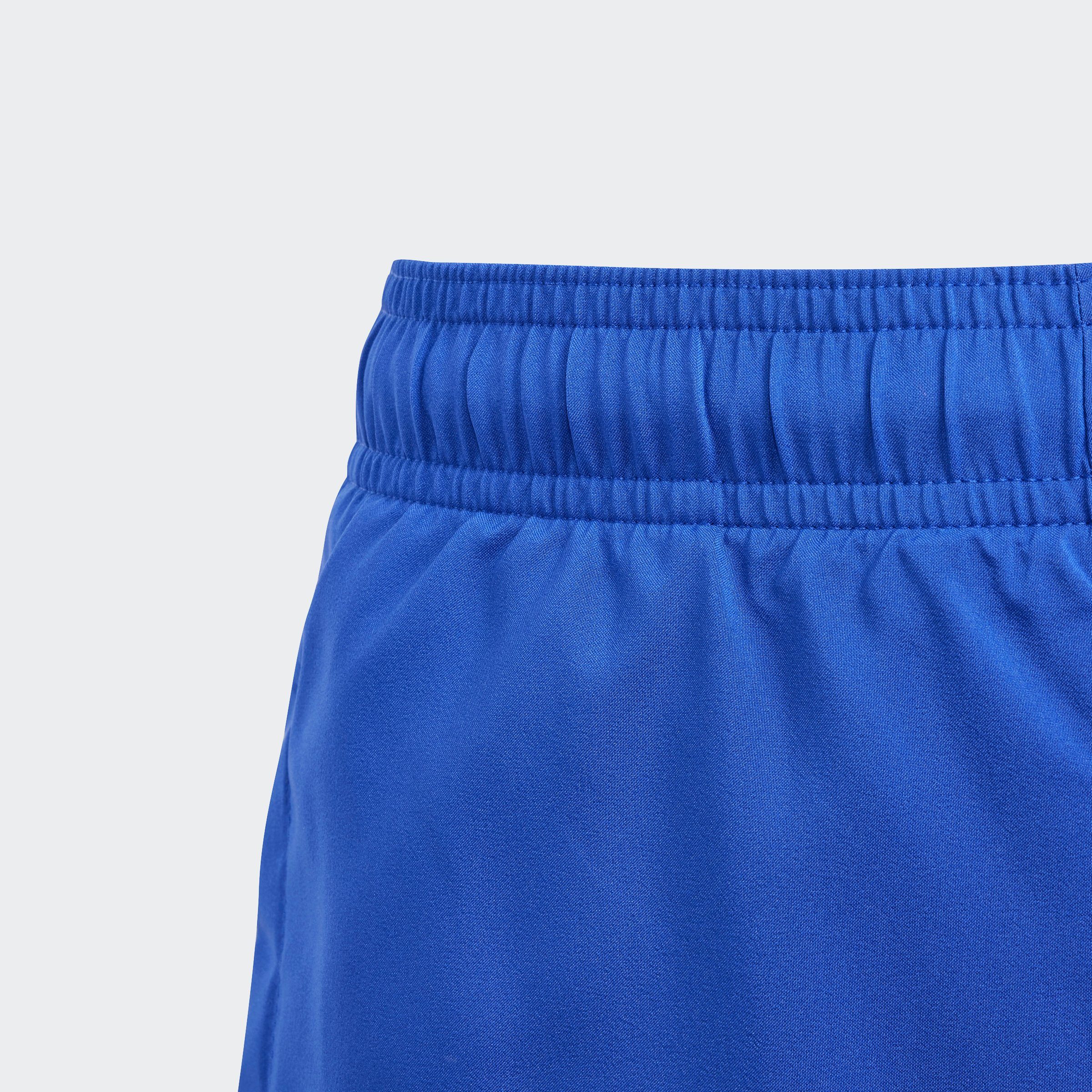 adidas Sportswear Semi Blue Shorts White WOVEN 3-STREIFEN ESSENTIALS Lucid / (1-tlg)