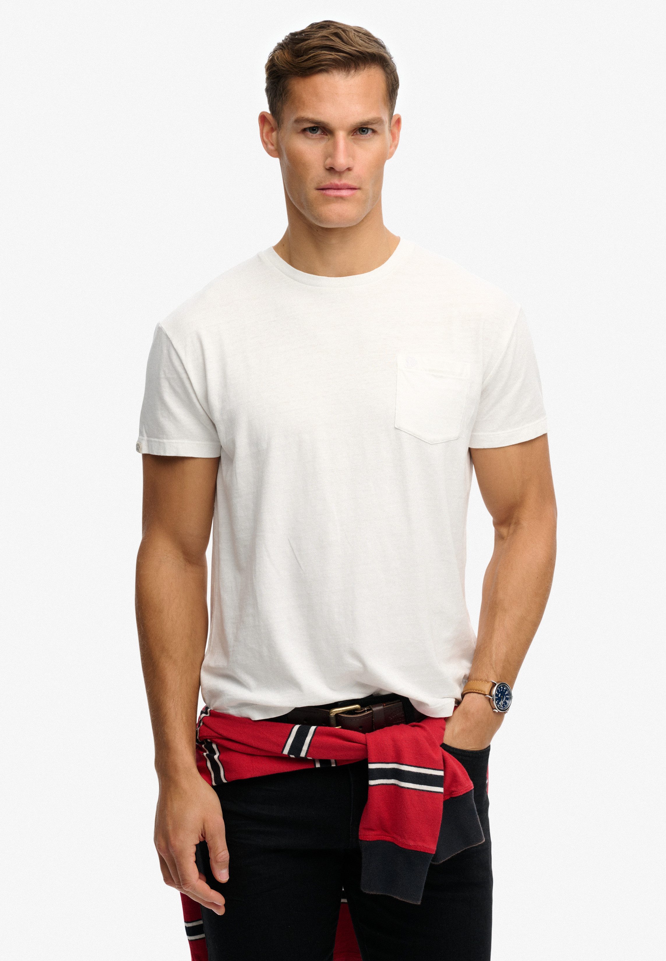 Superdry Rundhalsshirt COTTON CLASSIC LINEN PKT TEE aus tollem Baumwoll-Leinen-Mischgewebe