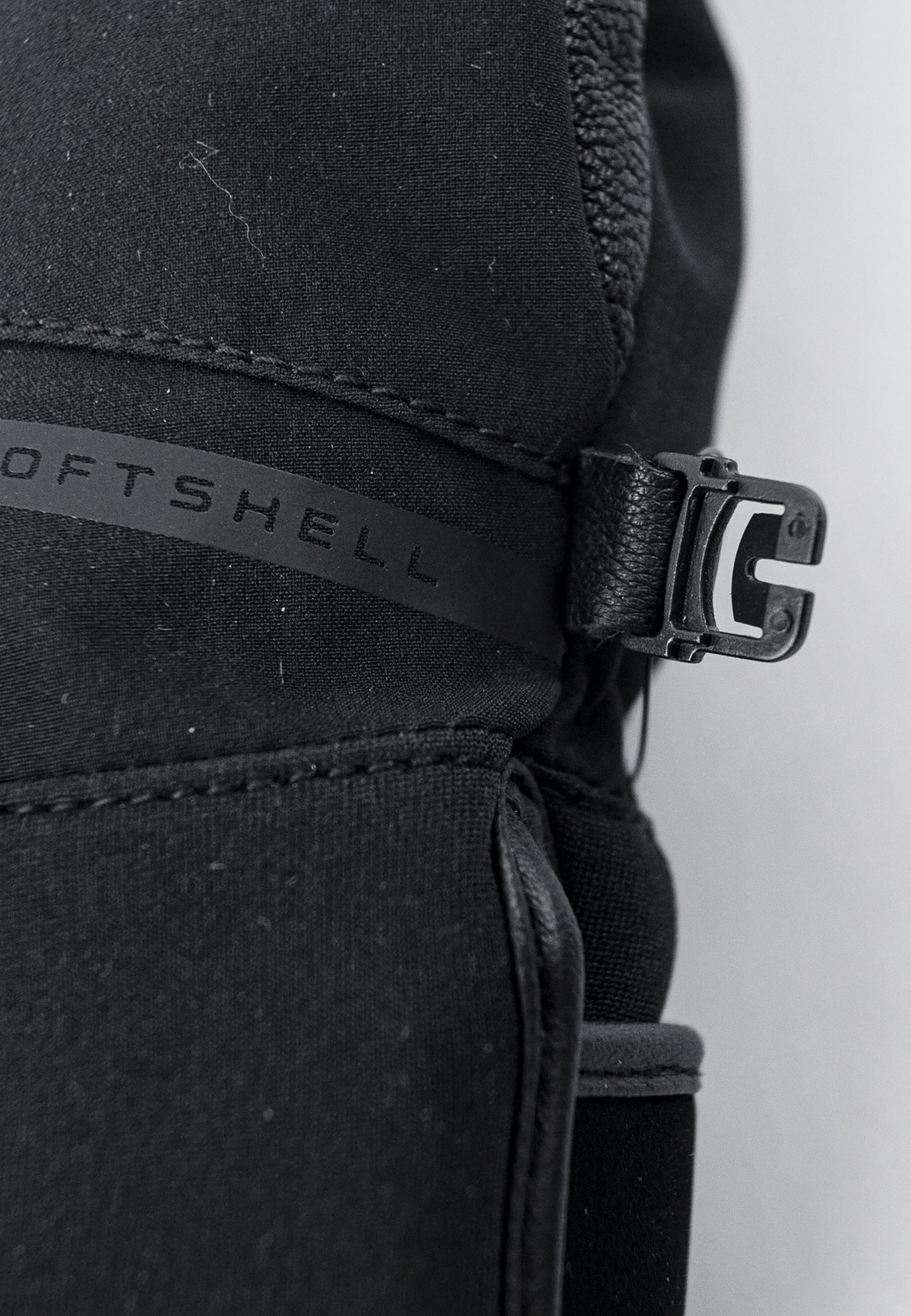 Reusch Skihandschuhe STORMBLOXX™ Material schwarz wasserdichtem und aus Tessa atmungsaktivem