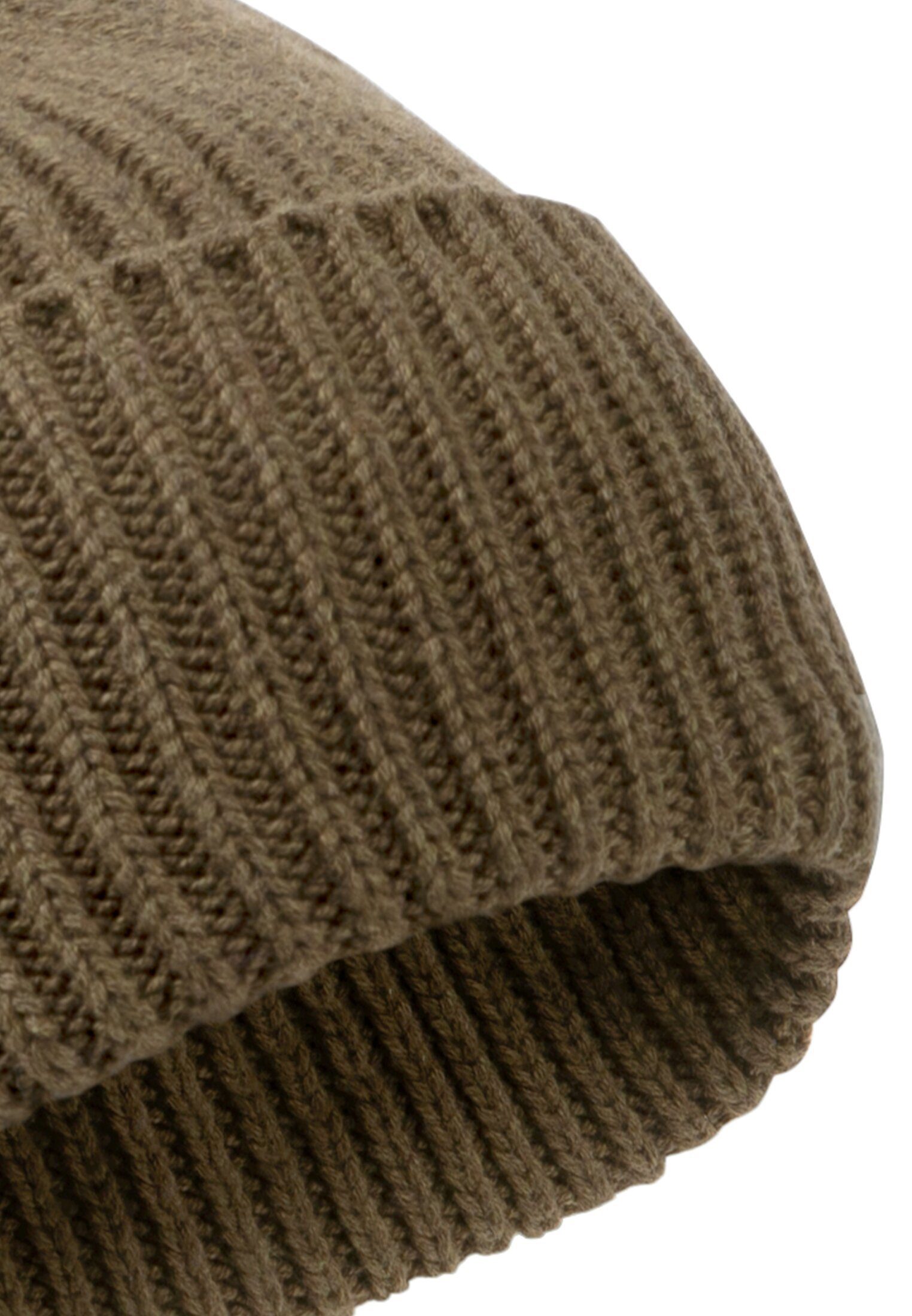 Beanie aus einem Olive Baumwoll-Kaschmir-Mix camel active