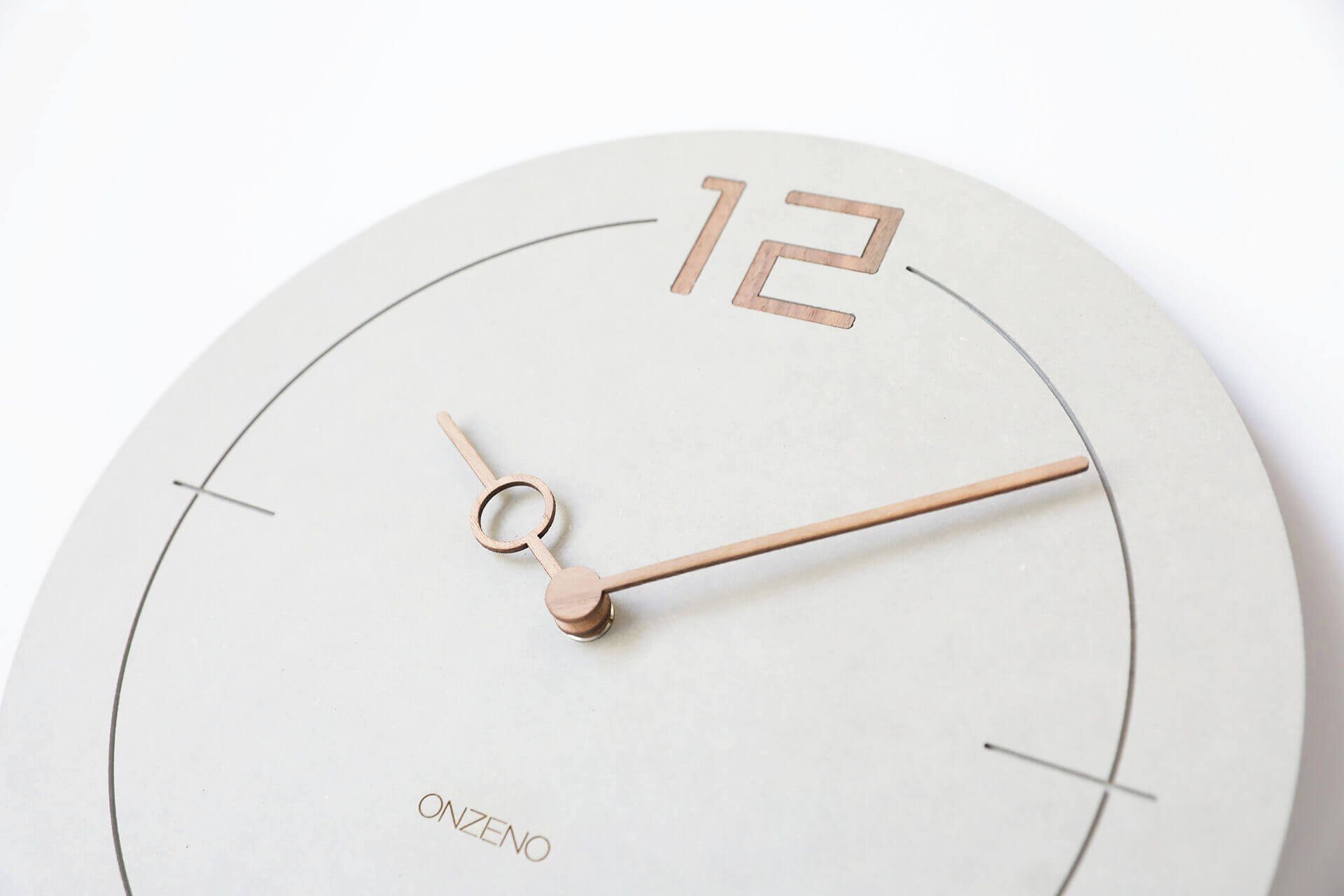 Design-Uhr) (handgefertigte ONZENO Wanduhr GREY. 29x29x0.9 cm THE