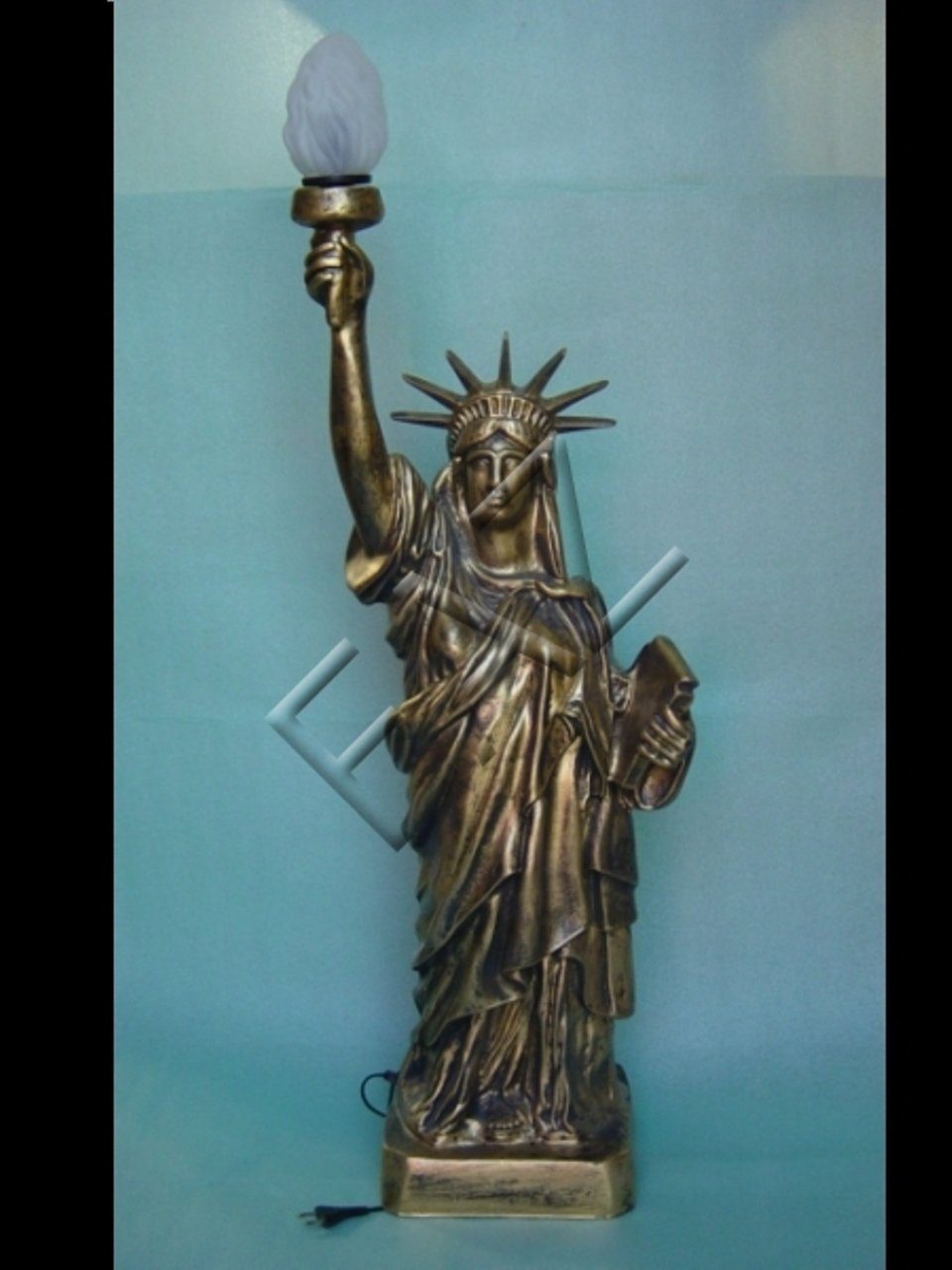 JVmoebel Skulptur Freiheitsstatue Figur Statue Skulptur Figuren Skulpturen Dekoration Libberty Neu Gold