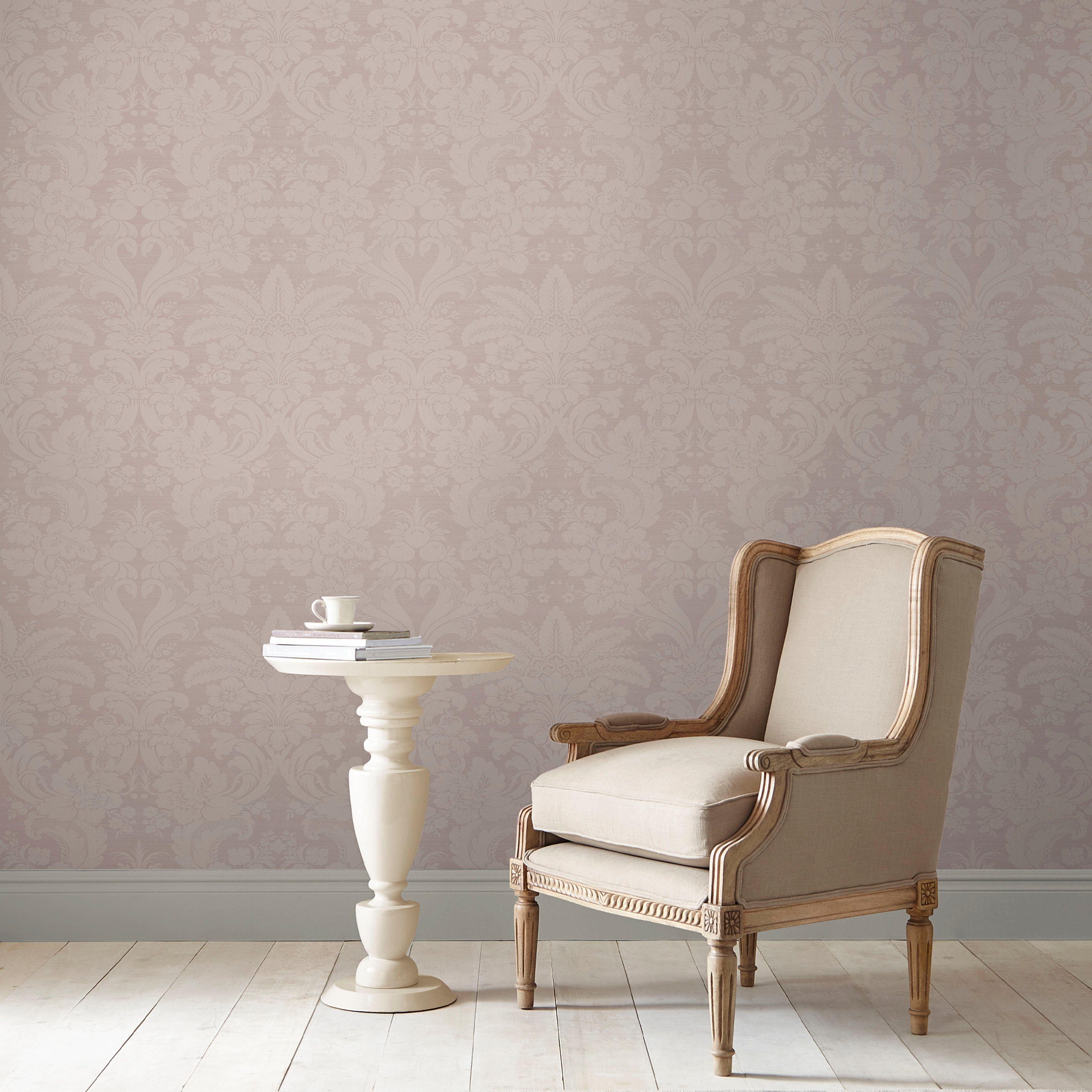 LAURA ASHLEY Vliestapete Laura Ashley Martigues Sugared Violet Vliestapete, glatt, Barock, (1 St), Laura Ashley Martigues Sugared Violet Vliestapete
