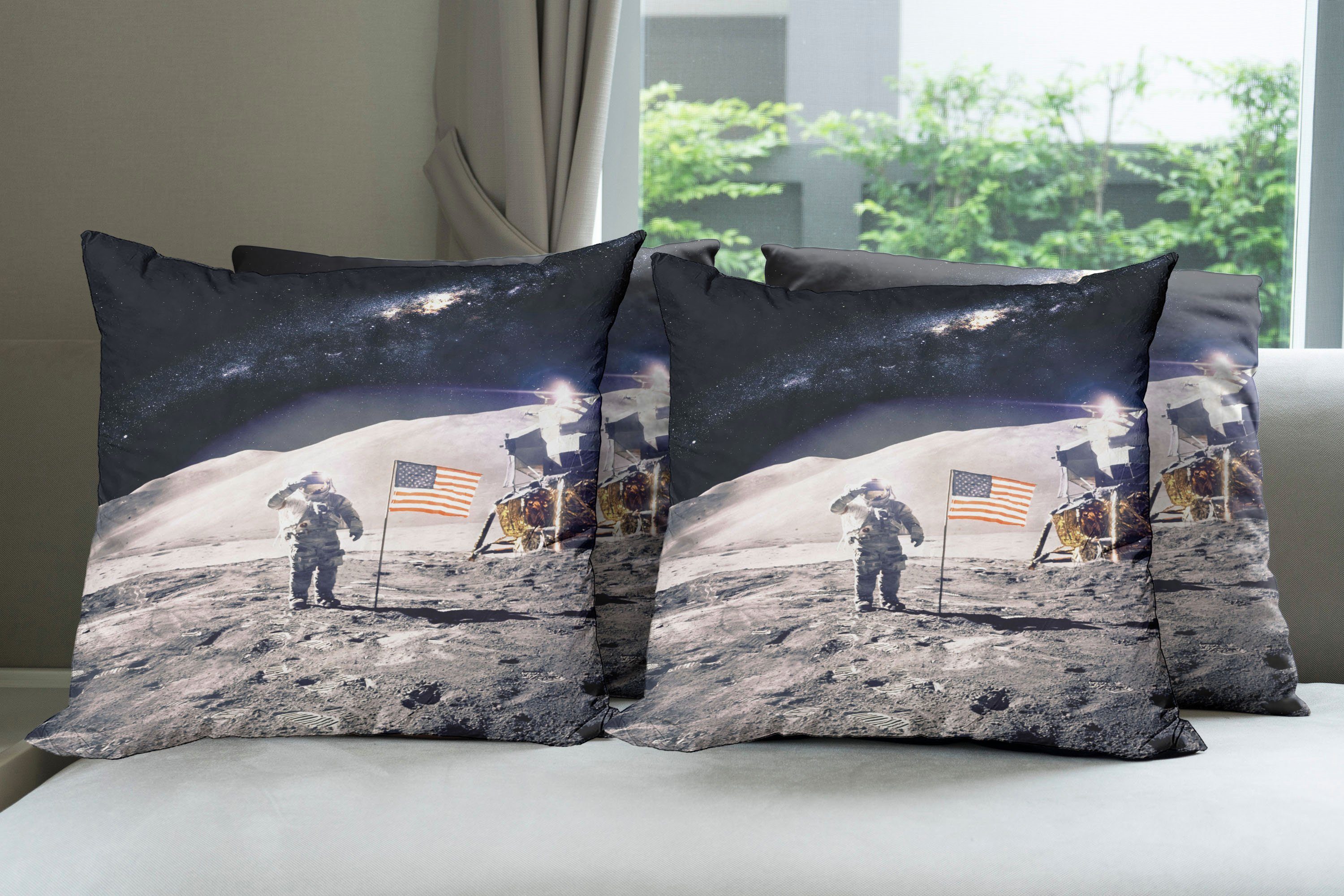 Mond-Mission Doppelseitiger Digitaldruck, Abakuhaus (4 Platz auf Modern Accent Astronaut Stück), Kissenbezüge