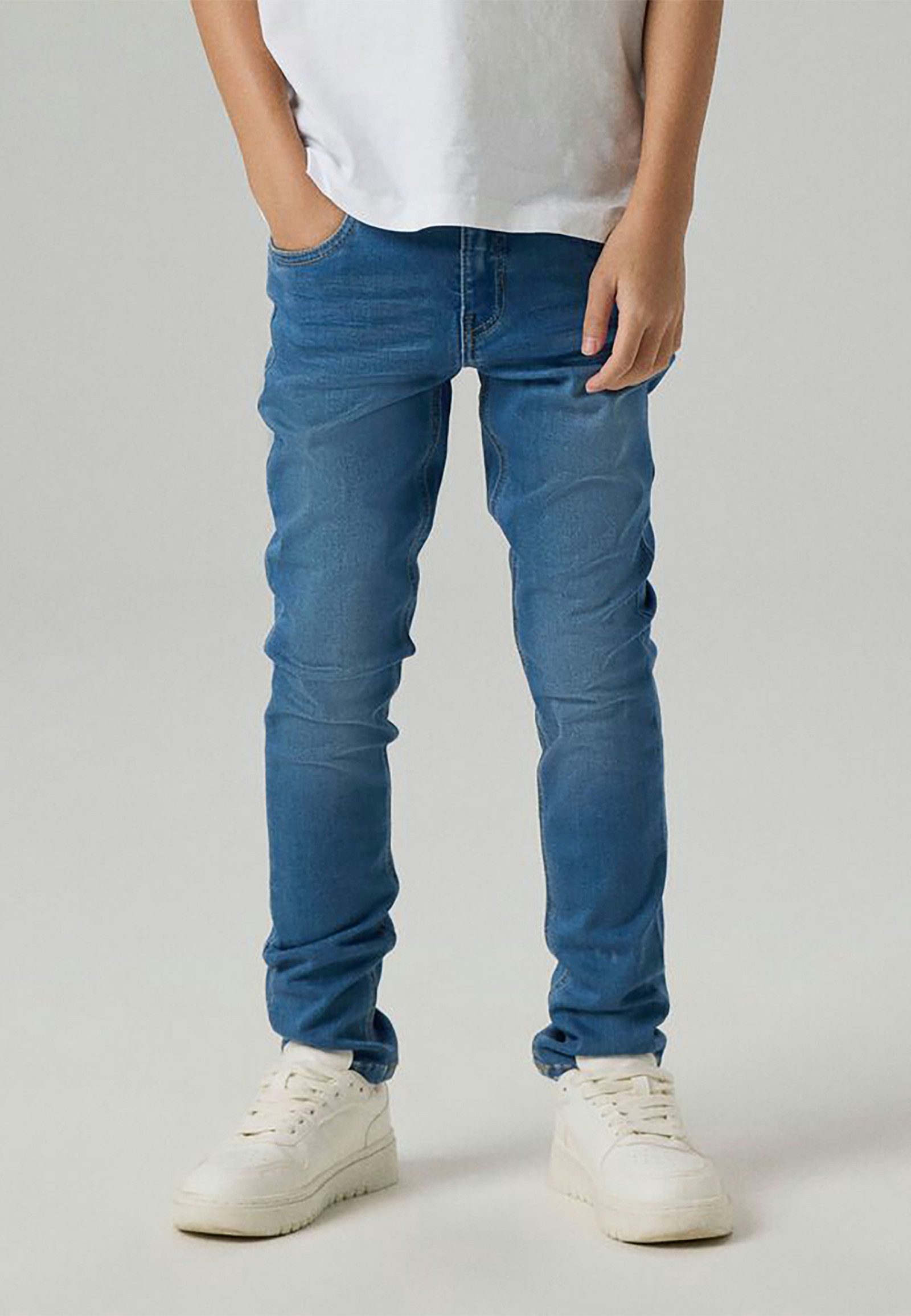 Name It Regular-fit-Jeans Stretch Slim Fit Used Look Verstellbarer für Jungen Baumwolle Normal Fit Einfarbig elastisch Reißverschluss – Bild 3 von 5