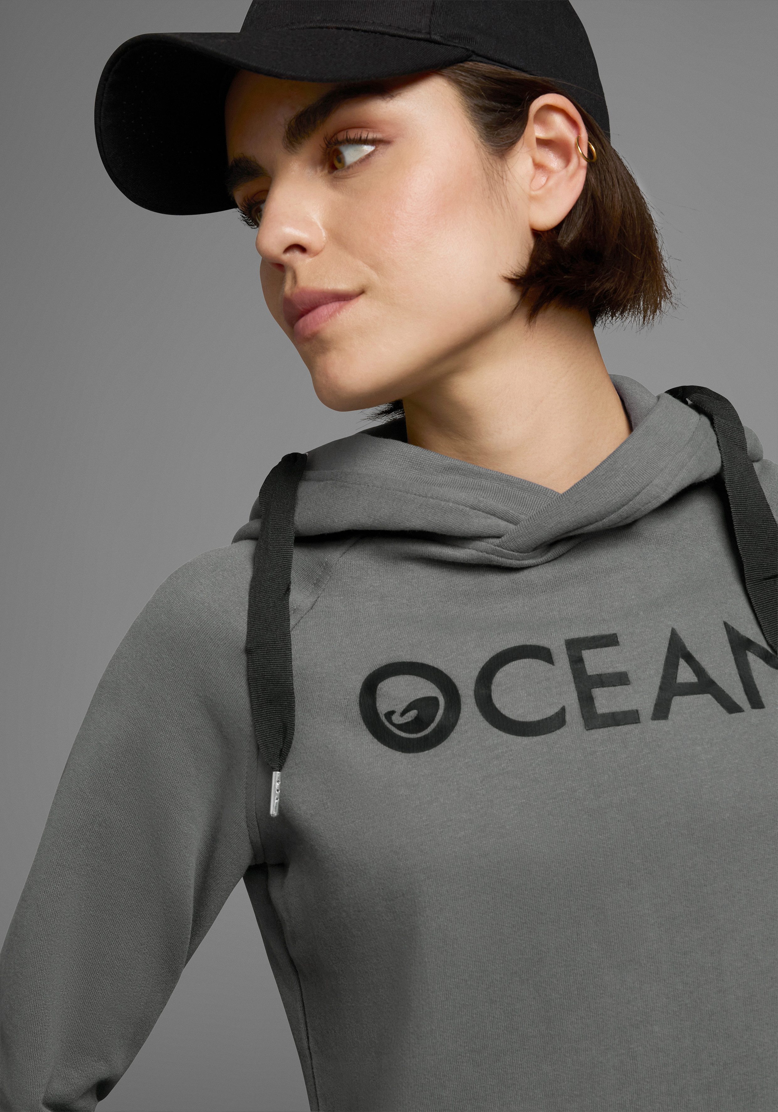 Ocean Sportswear Jogginganzug Essentials Joggingsuit (Packung, 2-tlg., mit Leggings), Extralanges Kapuzensweatshirt & Leggings im 2‑teiligen Set