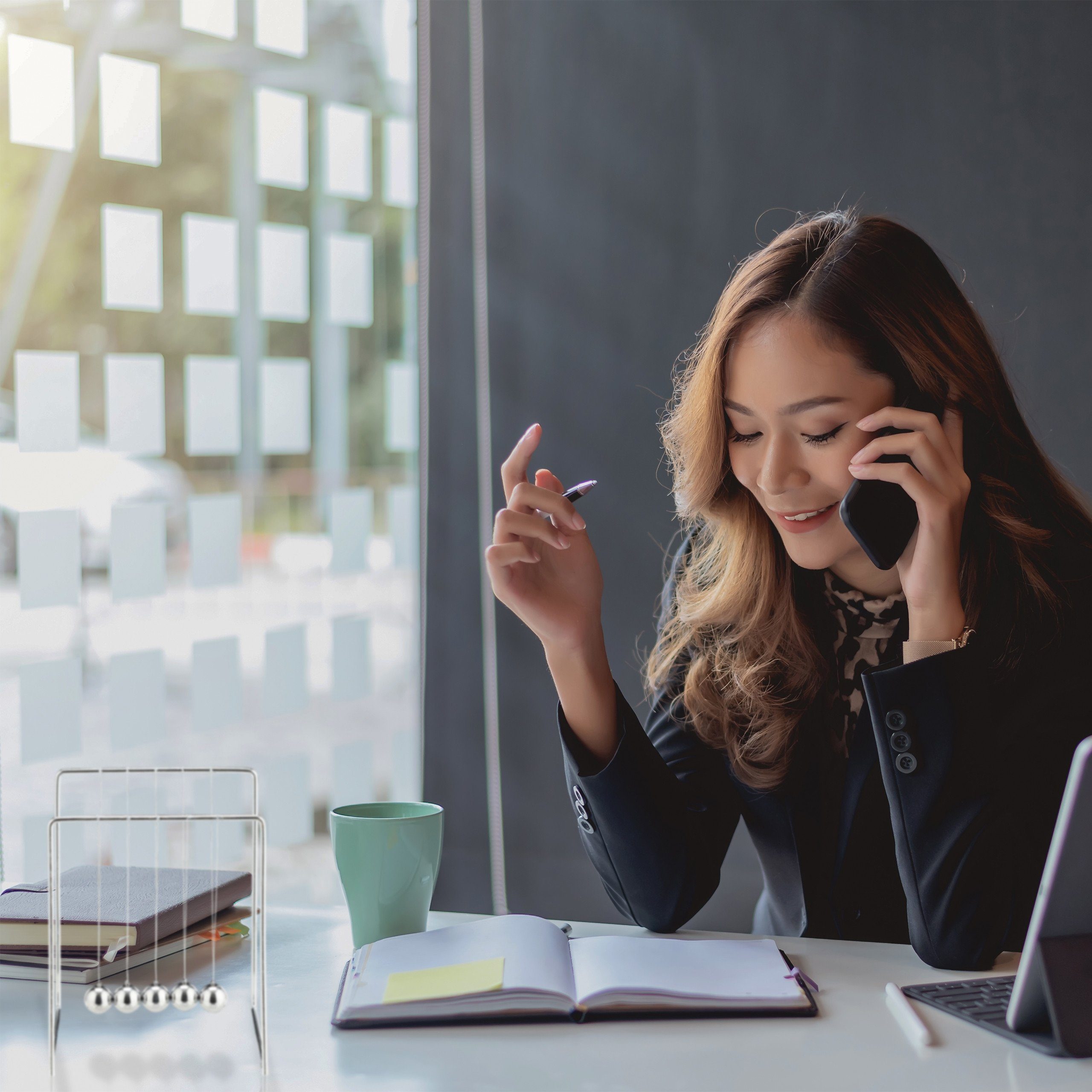 relaxdays Dekoobjekt 4 x Newton Pendel