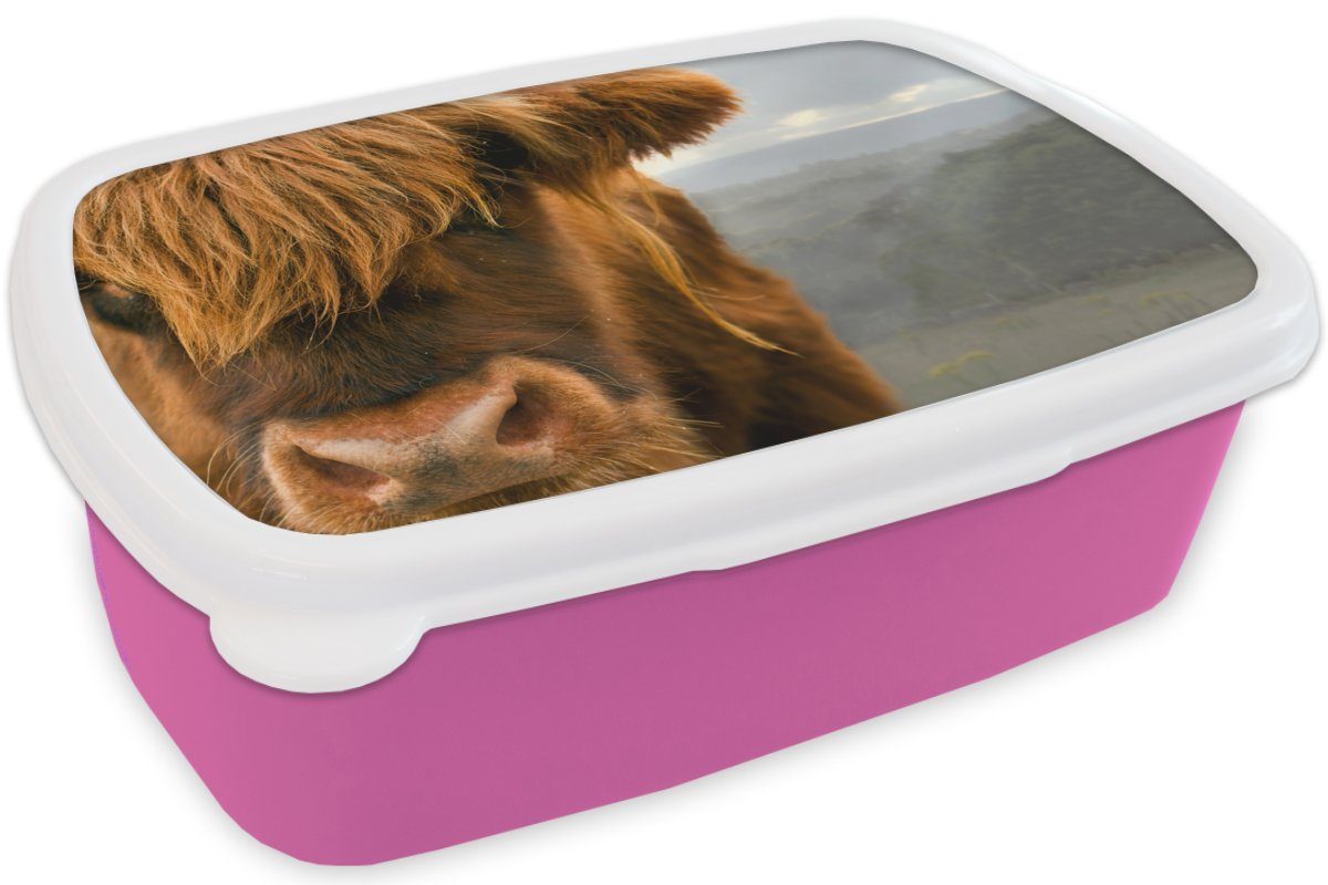 Kunststoff, Lunchbox Schottischer MuchoWow Brotbox - Natur Highlander für Kinder, Snackbox, rosa Mädchen, Porträt, Erwachsene, - Brotdose (2-tlg), Kunststoff