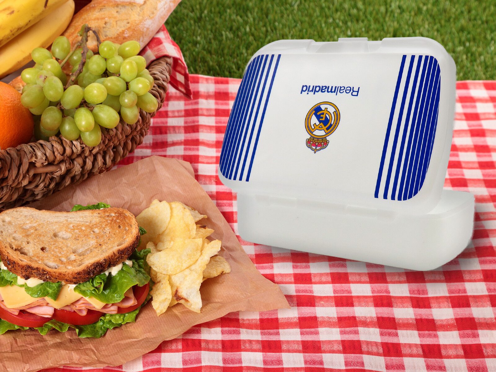 Real Madrid Lunchbox - Brotdose 16 × 12 × 5,5 cm für Schule, Kindergarten und Unterwegs, Kunststoff, (1-tlg) – Bild 5 von 5