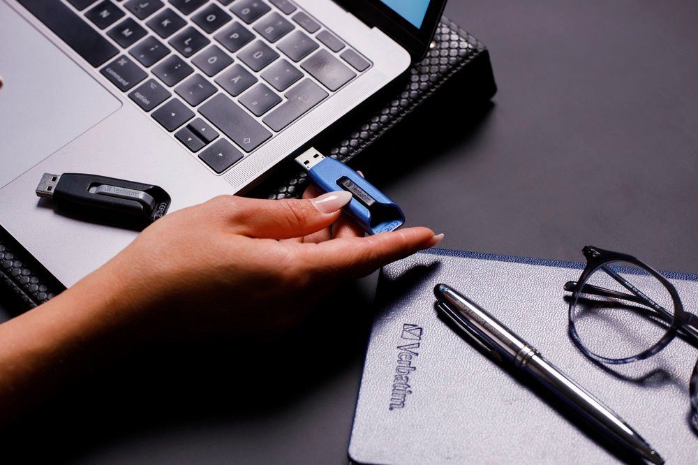 Verbatim V3 MAX 128GB USB-Stick (USB 3.2)