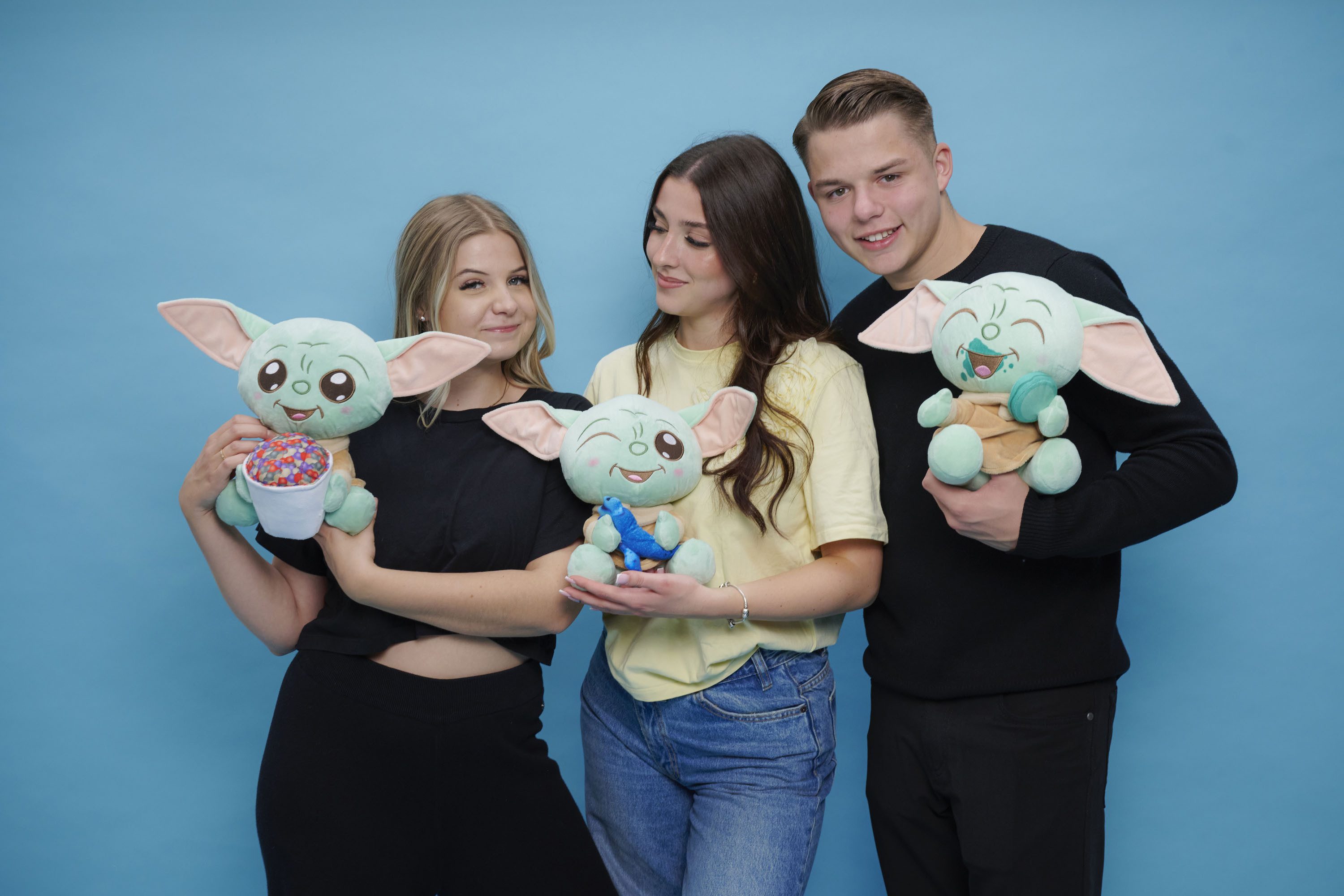 SIMBA Plüschfigur Star Wars Grogu mit Eidechse, 25 cm