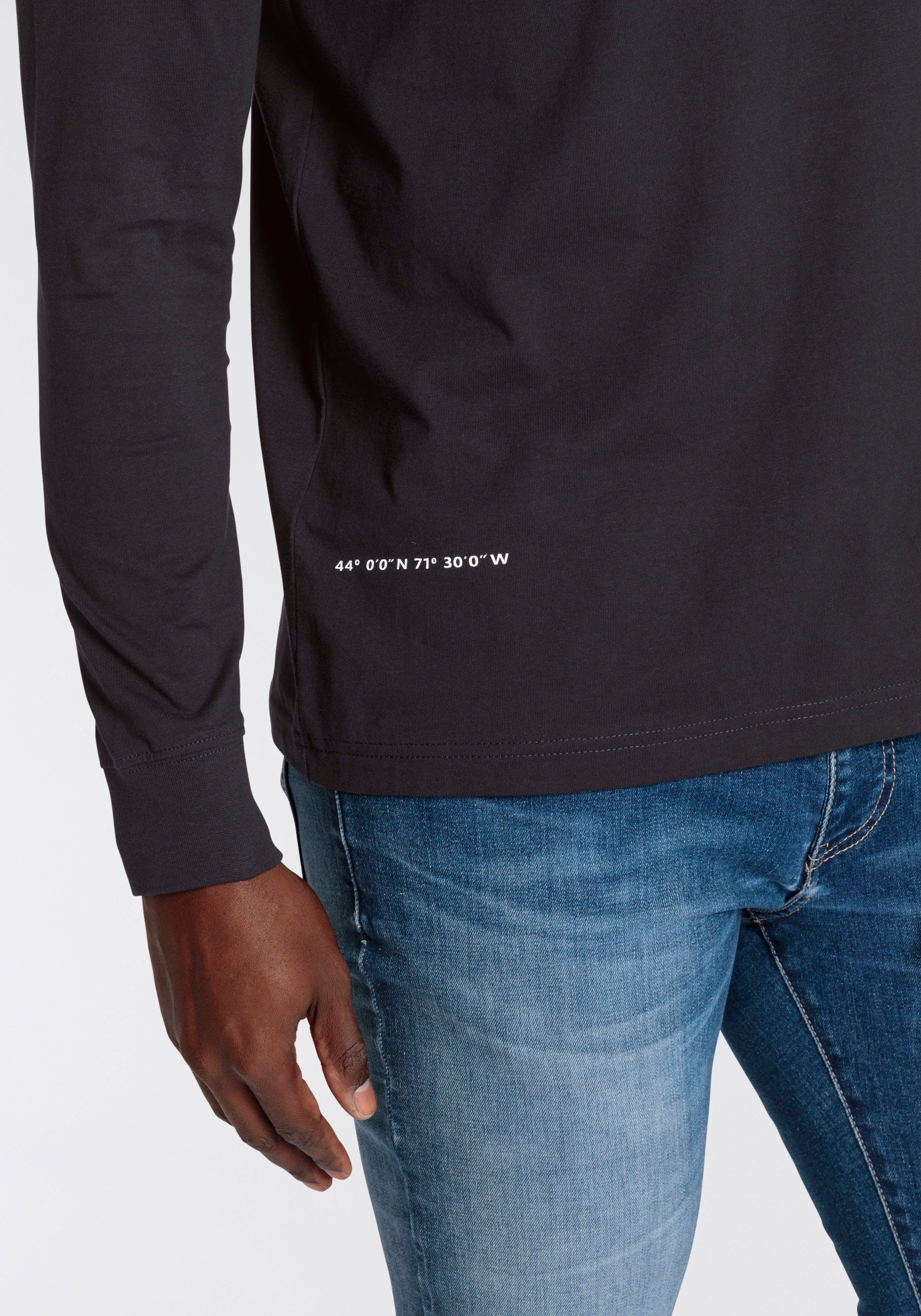 DELMAO Rundhalsshirt schmal geschnitten, mit Print, aus 100% Baumwolle