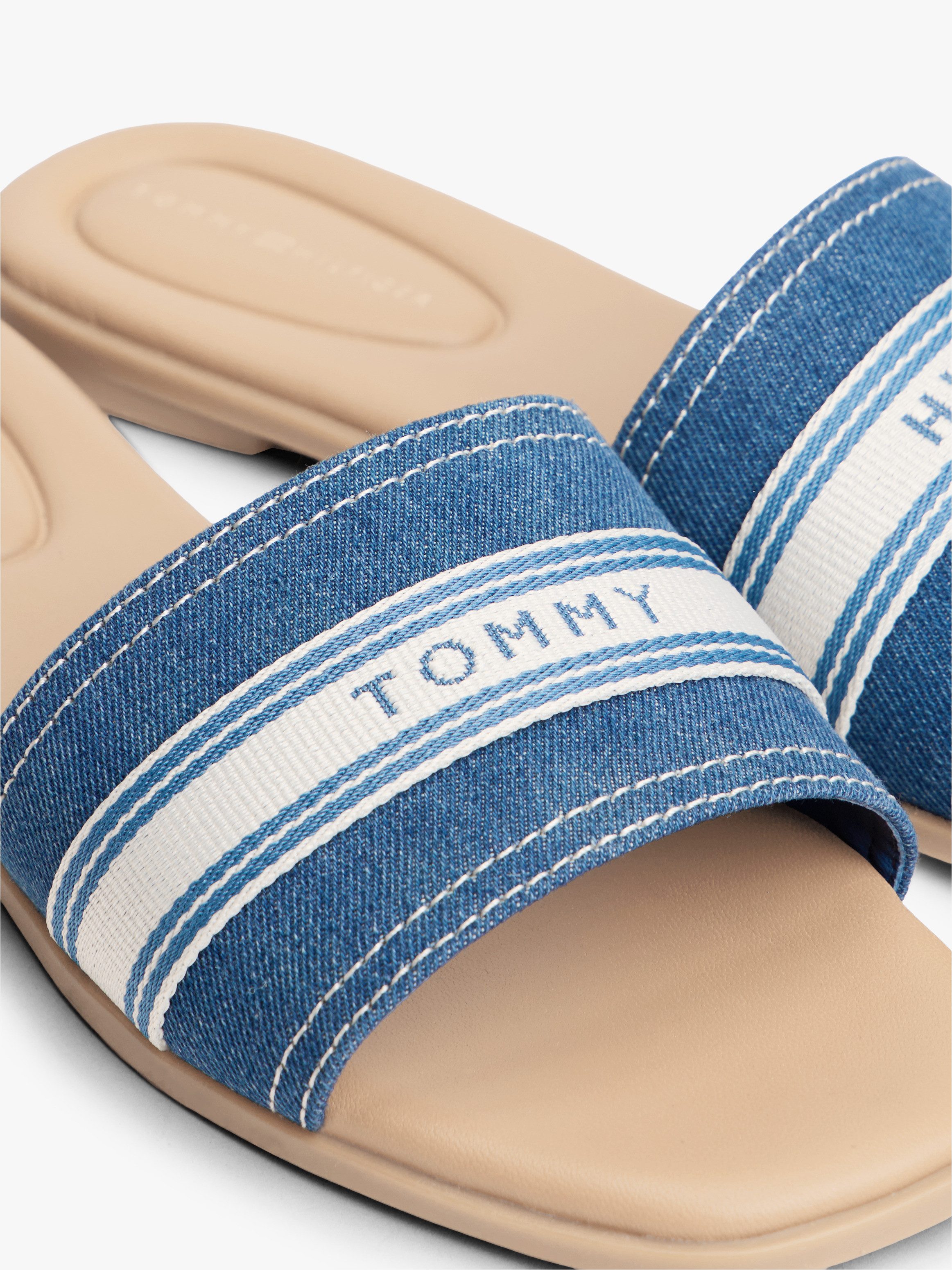 Tommy Hilfiger FLAT MULE WEBBING Pantolette Sommerschuh, Flats mit modischem Kontrastbesatz