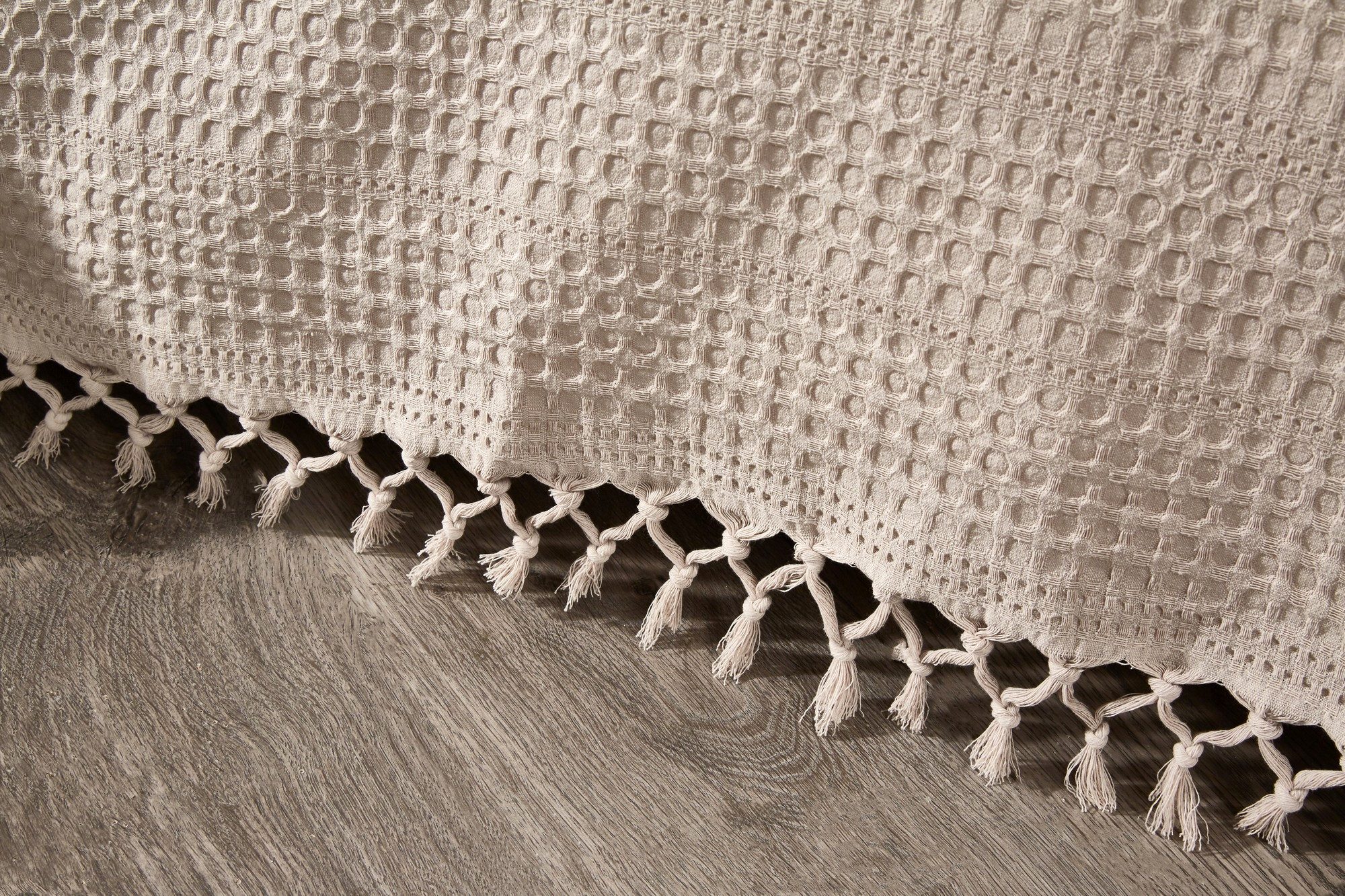 L'Essentiel Maison Tagesdecke Große : 220x240 %100 Baumwolle, Atmungsaktiv, Doppel-Piqué-Geweb