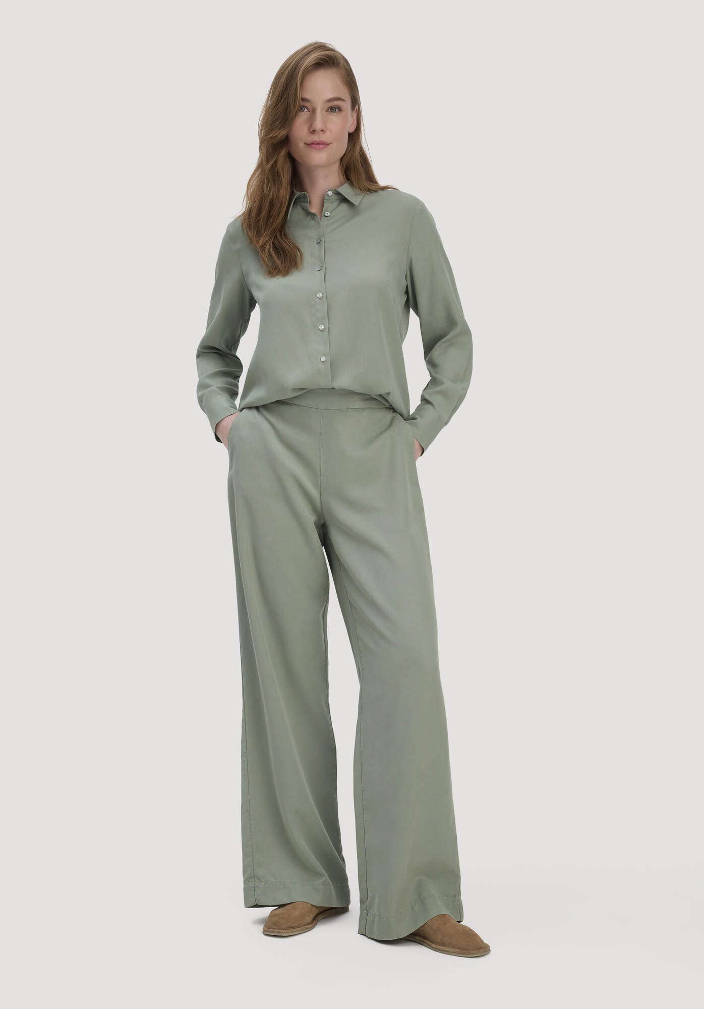 Hessnatur Klassische Bluse Relaxed aus TENCEL™ Lyocell (1-tlg)