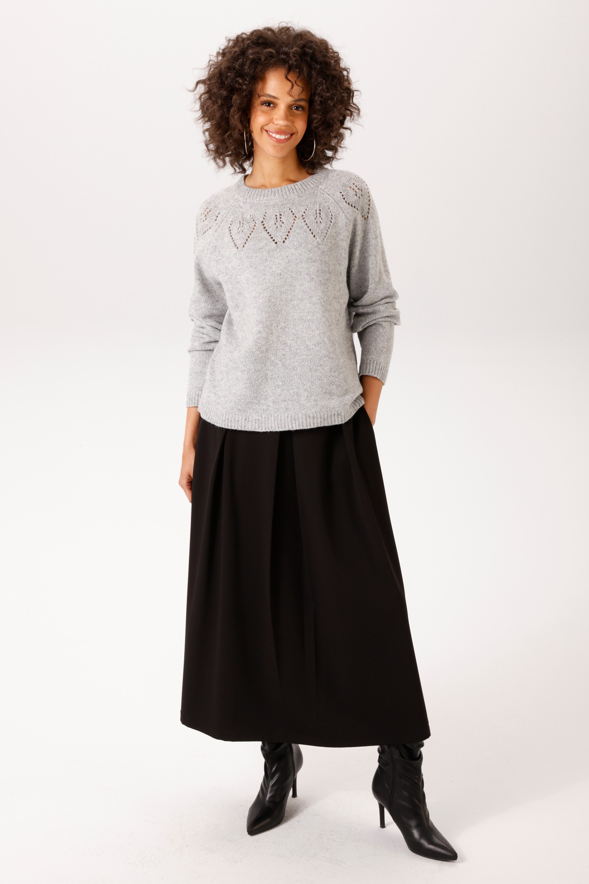Zum Outfit 11