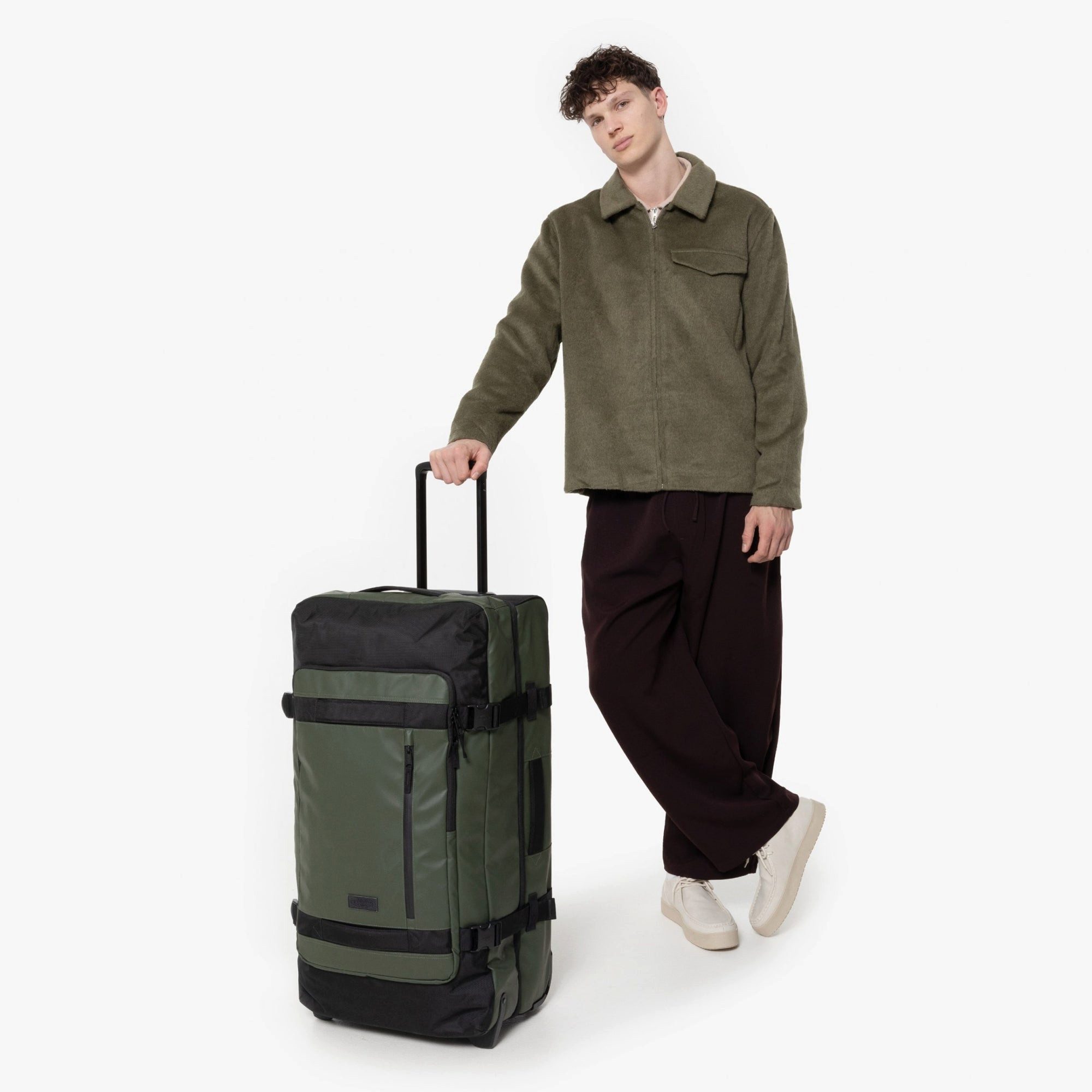 Eastpak Reisetasche Tranverz CNNCT 121 - Rollenreisetasche 79 cm L (cnnct top khaki)