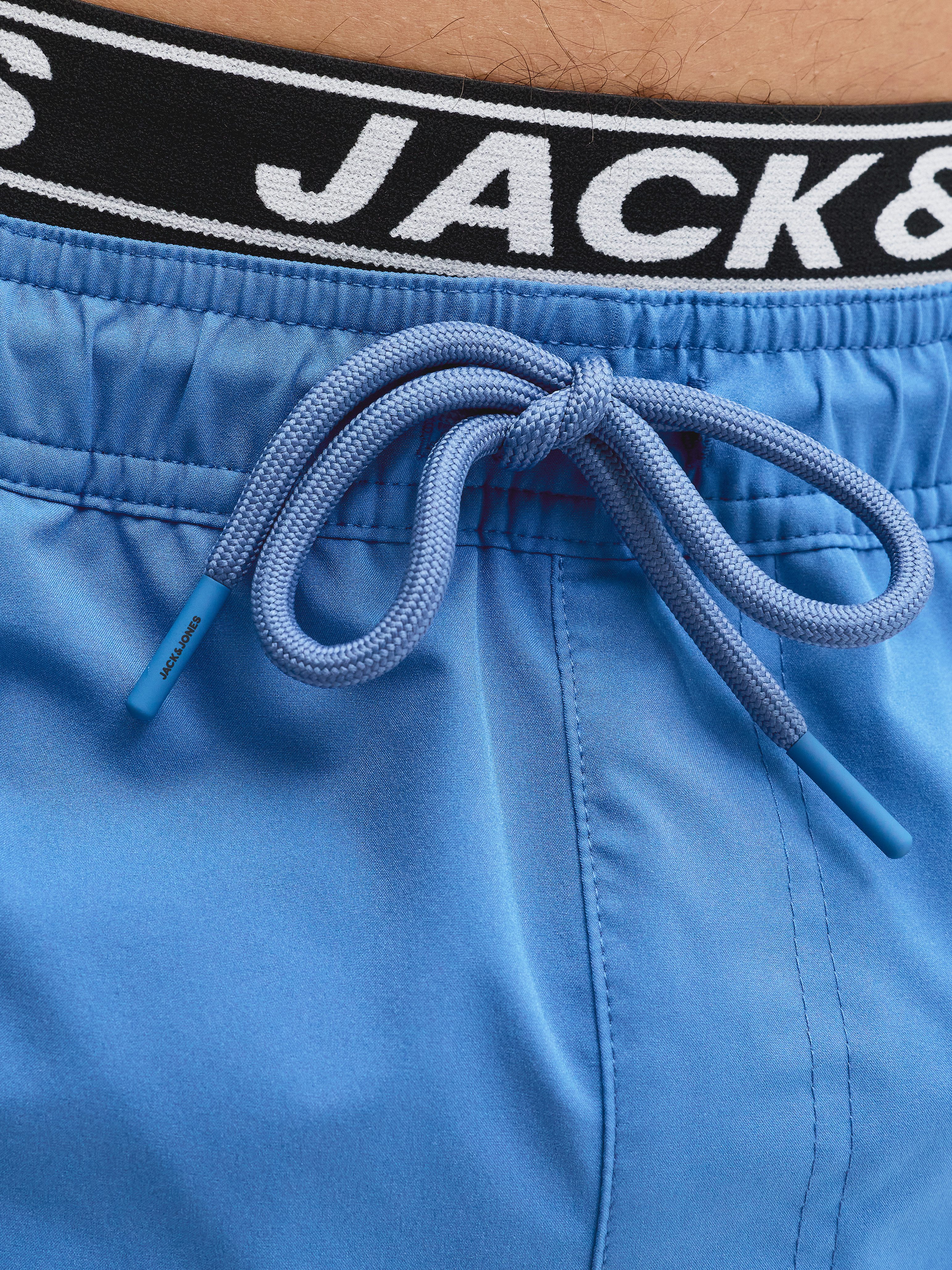 Jack & Jones Badeshorts JPSTMAUI SURF DOUBLE WB SWIM SHORTS Kunstfaser, Elastisches Taillenbund, Logo-Detail